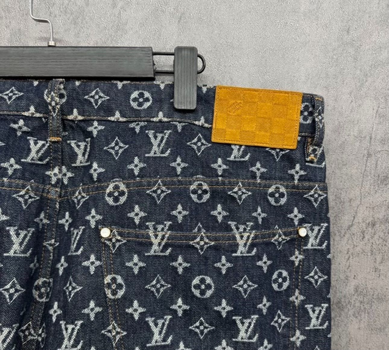 Louis Vuitton Louis Vuitton Monogram Denim Jeans US 40 Size US 40 / EU 56 - 4 Thumbnail