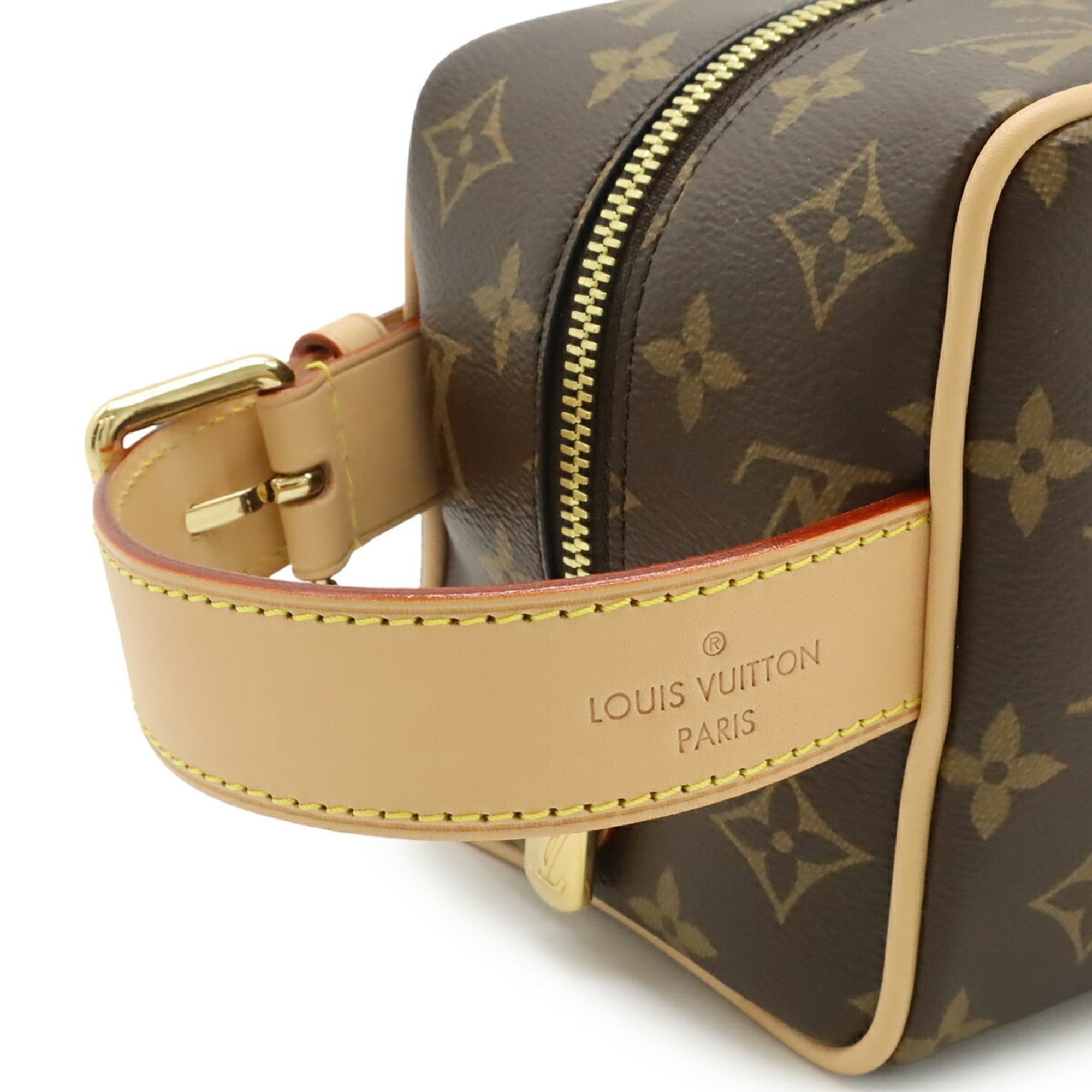 Louis Vuitton Louis Vuitton Monogram Locker Dopp Kit Second Bag Clutch Handbag Pouch M83112 Size ONE SIZE - 8 Thumbnail