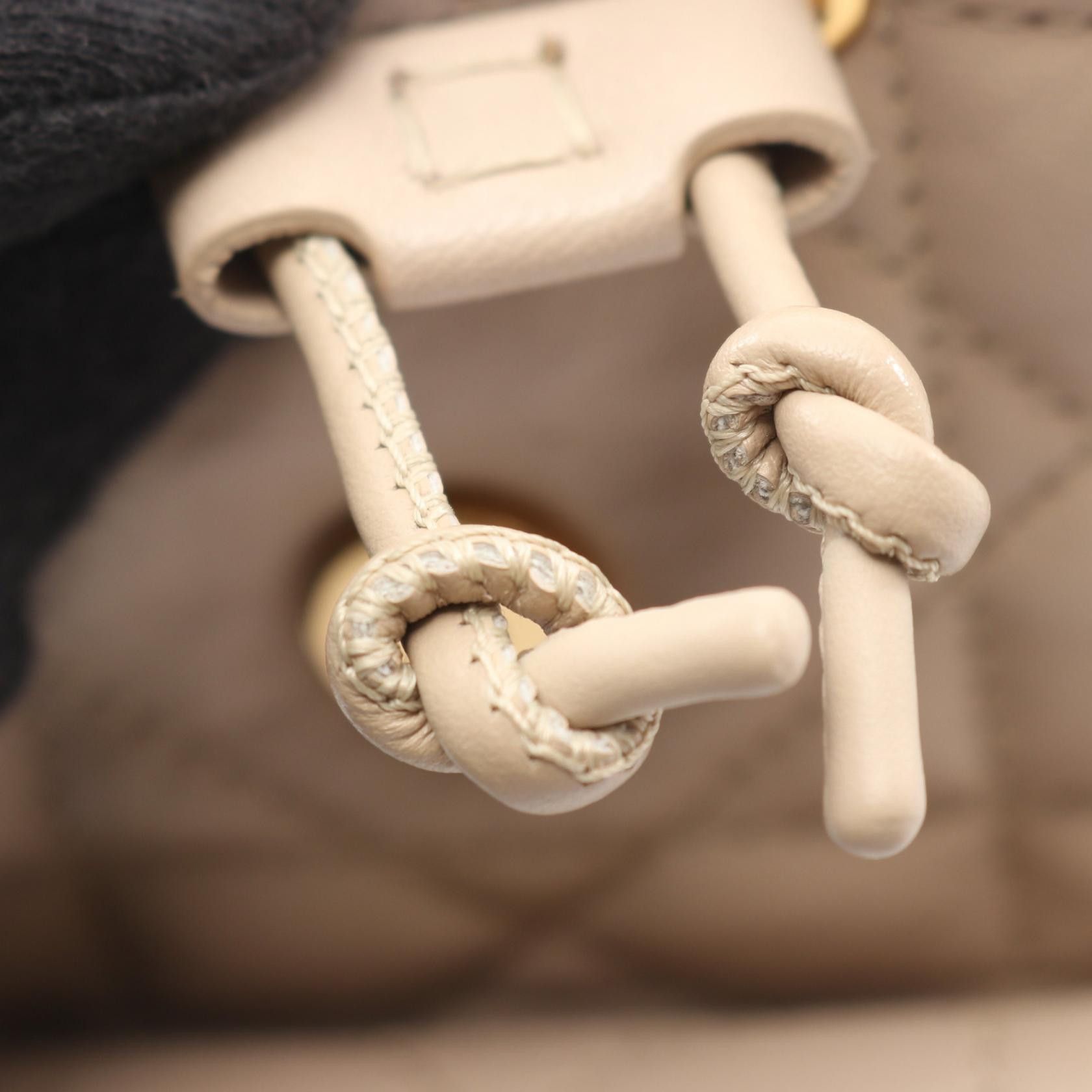 Dior Dior Dior CARO Small Macro Cannage Leather Backpack Leather Backpack M6302UNOZ DUTY FREE for USA Size ONE SIZE - 5 Thumbnail
