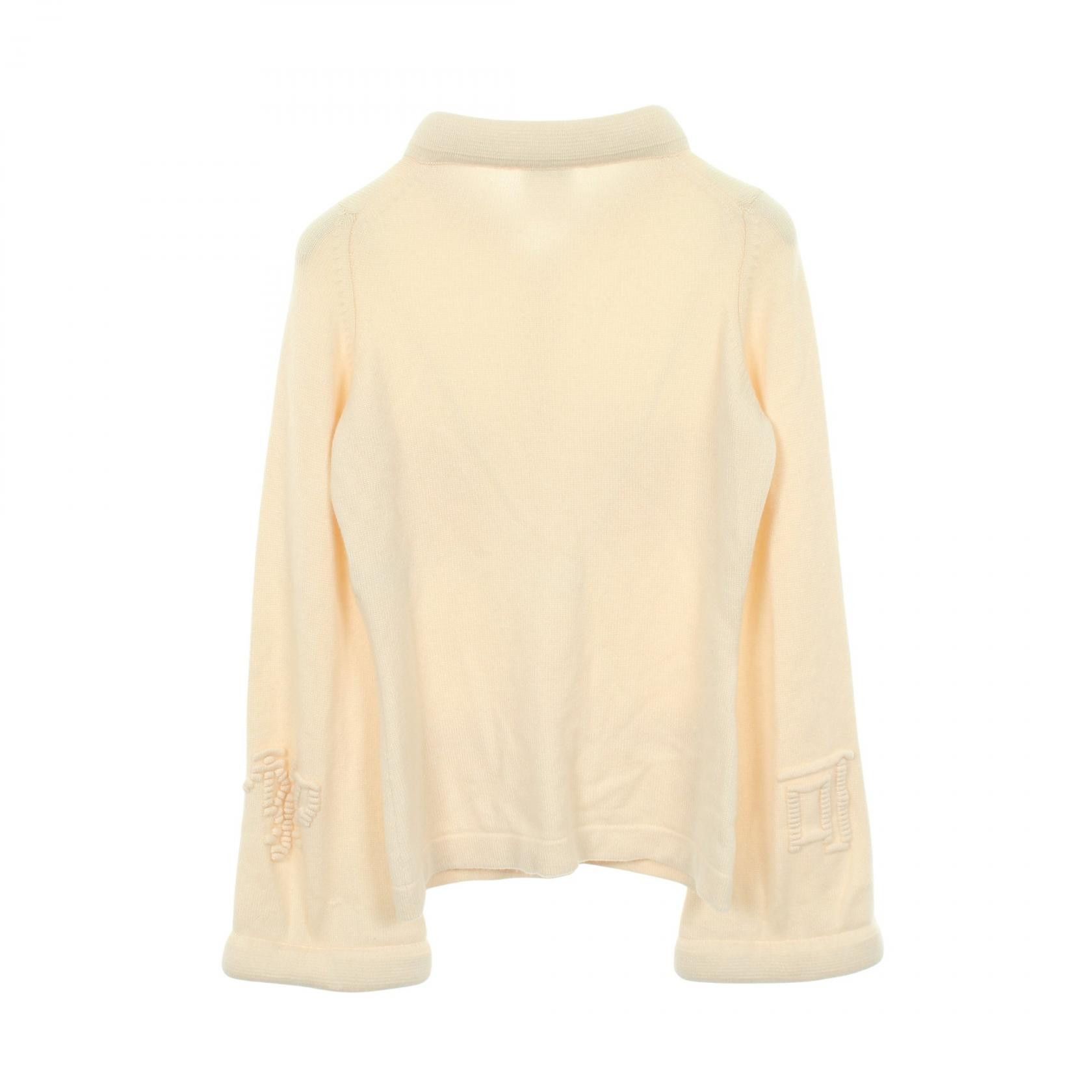 Chanel Chanel Chanel Camellia Button Cashmere Wool Cardigan Textile Tops DUTY FREE for USA Size ONE SIZE - 2 Thumbnail