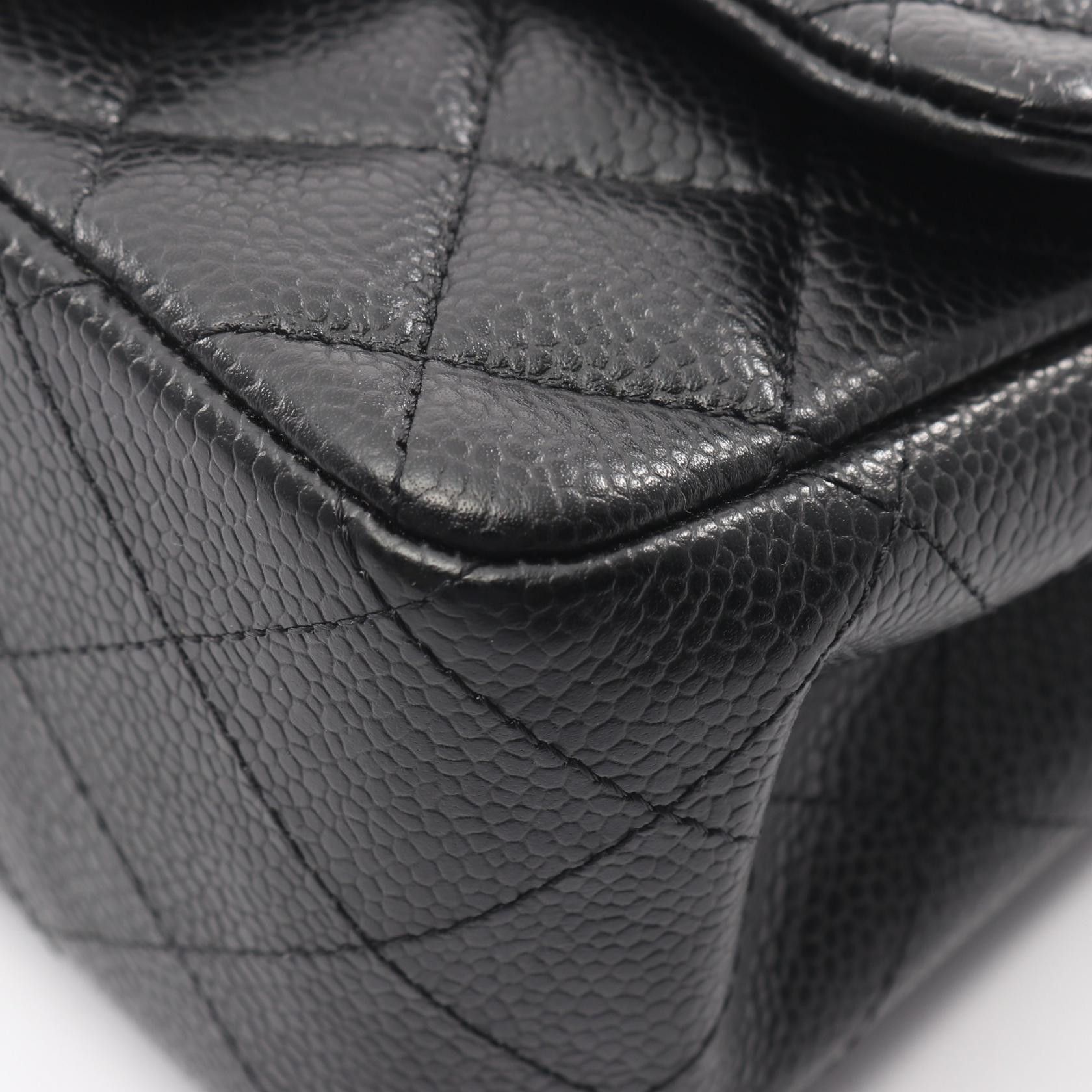 Chanel Chanel Chanel Mini Matelasse Lambskin Shoulder Bag Leather Shoulder Bag DUTY FREE for USA Size ONE SIZE - 6 Thumbnail