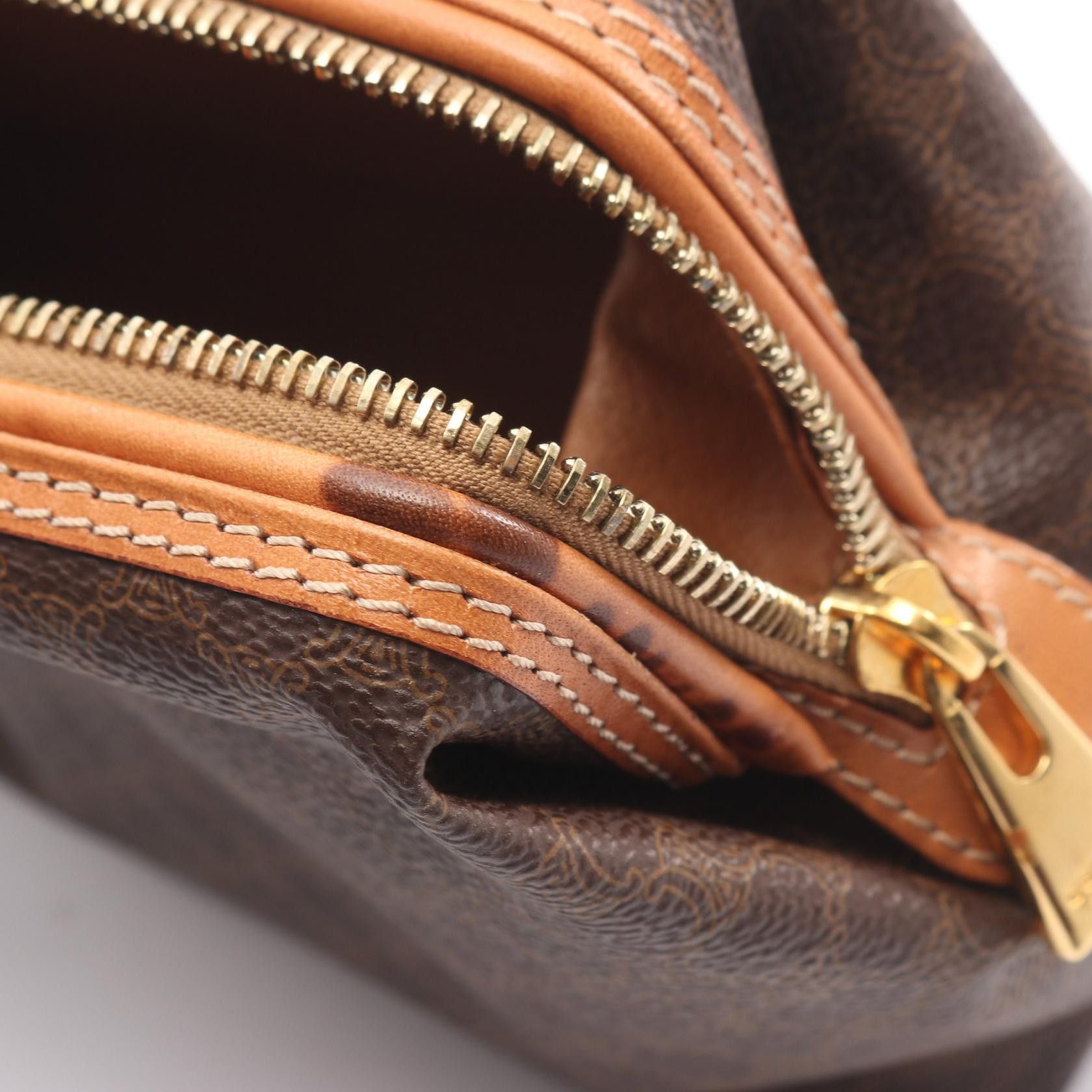 Celine Celine CELINE Macadam PVC pouch Leather Vanity Bag DUTY FREE for USA Size ONE SIZE - 8 Thumbnail