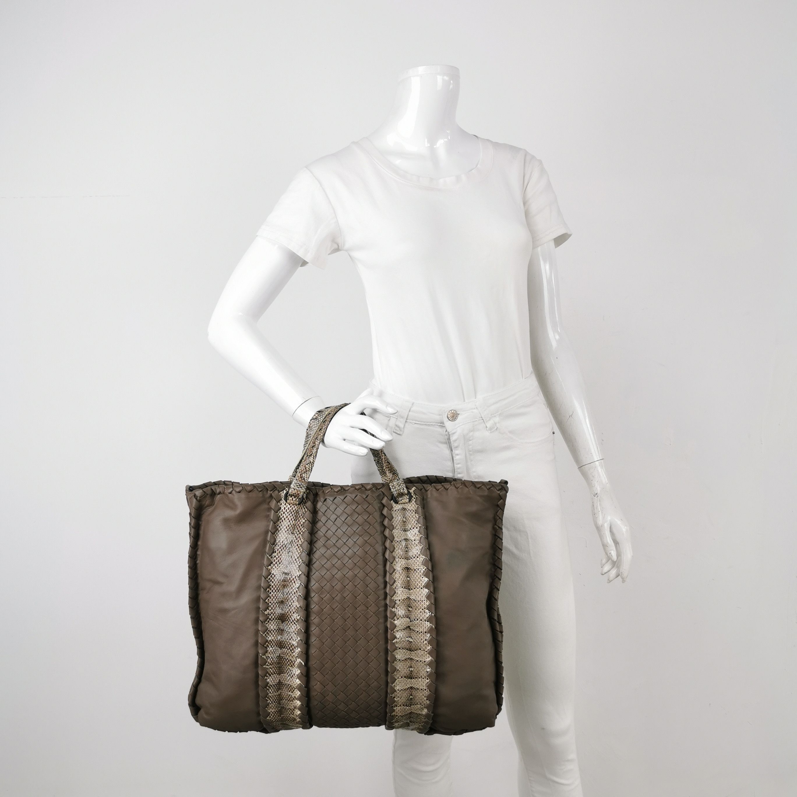 Bottega Veneta Bottega Veneta Women os Tote Bags Size ONE SIZE - 2 Thumbnail