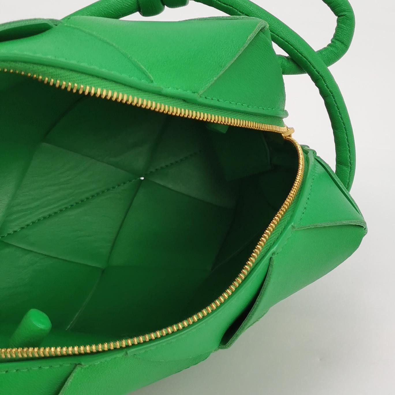 Bottega Veneta Bottega Veneta Women os Shoulder Bags Size ONE SIZE - 7 Thumbnail