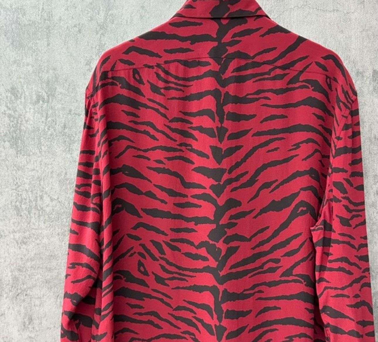 Saint Laurent Paris Saint Laurent Zebra Print Shirt Size M Size US M / EU 48-50 / 2 - 3 Thumbnail