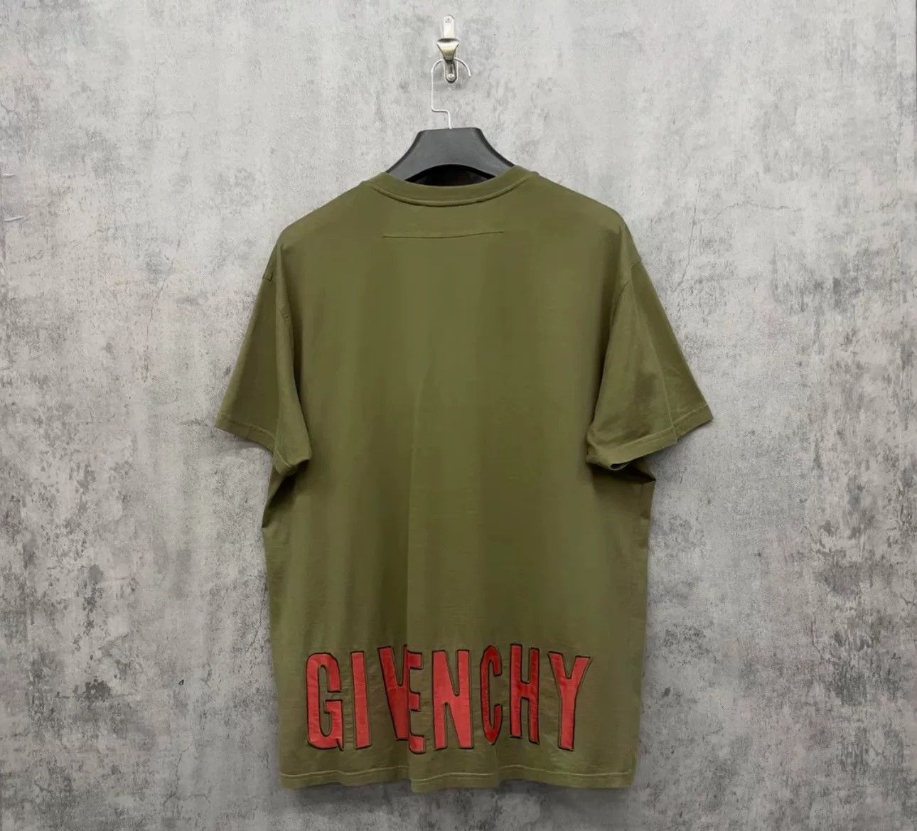 Givenchy Givenchy Embroidered Logo Short Sleeve T-Shirt Size M Size US M / EU 48-50 / 2 - 2 Thumbnail
