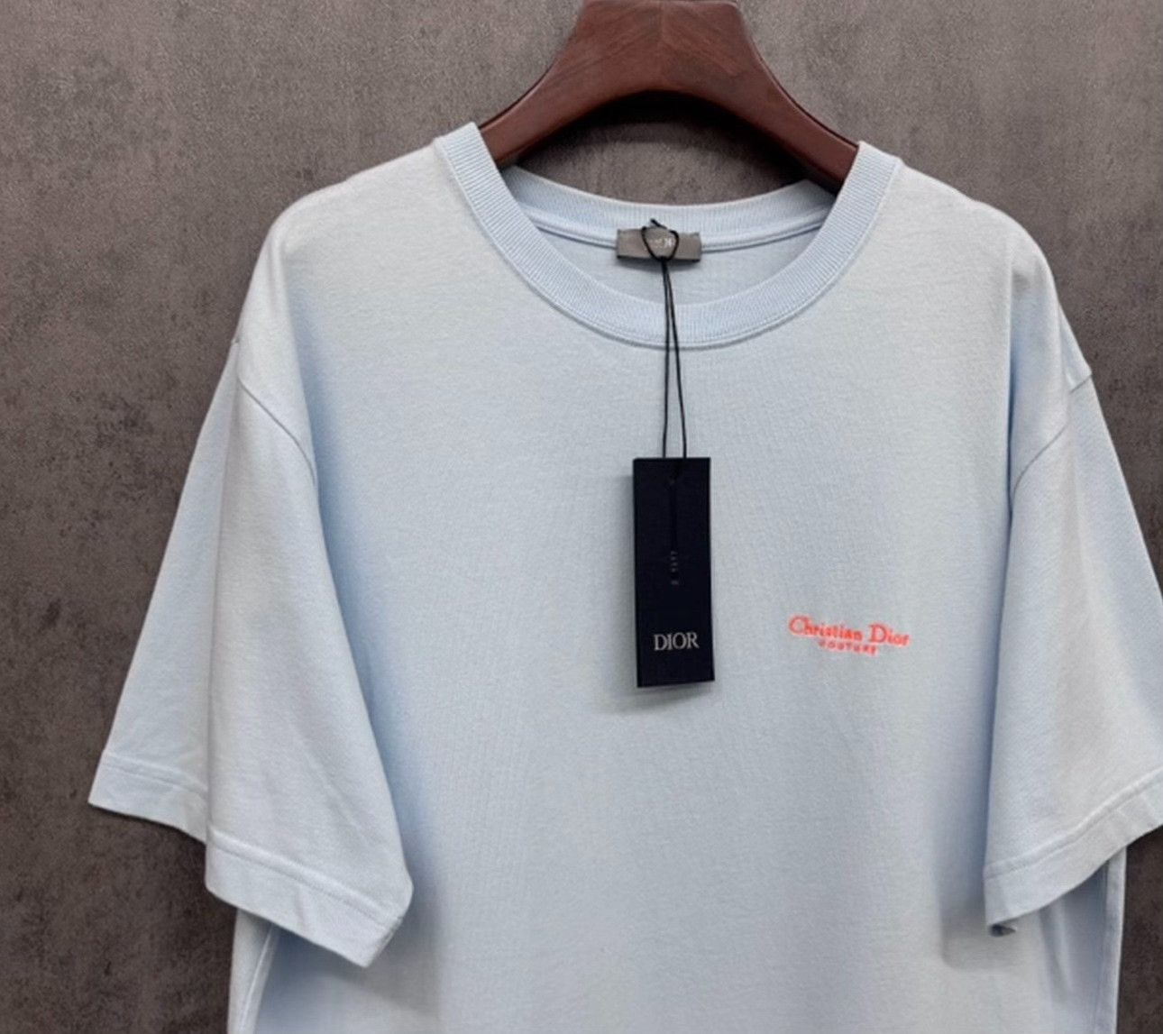 Dior Dior Couture Embroidery T-Shirt Size L Size US L / EU 52-54 / 3 - 3 Thumbnail