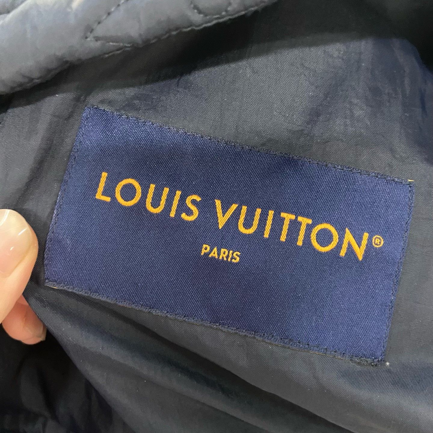 Louis Vuitton Louis Vuitton Monogram Logo Jacket Size 48 Size US M / EU 48-50 / 2 - 4 Thumbnail