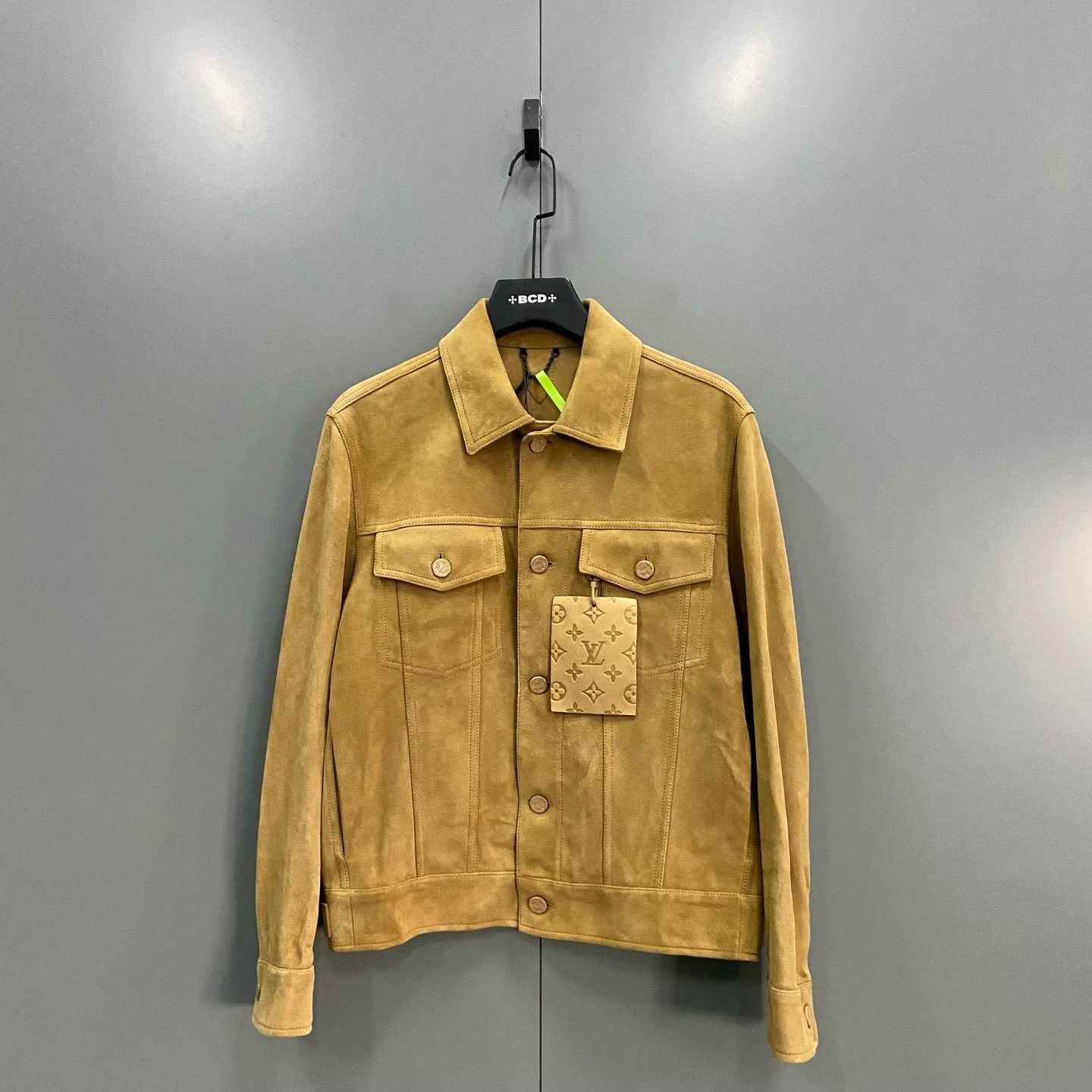 Louis Vuitton Louis Vuitton Suede Jacket Size 44 Size US S / EU 44-46 / 1 - 2 Thumbnail