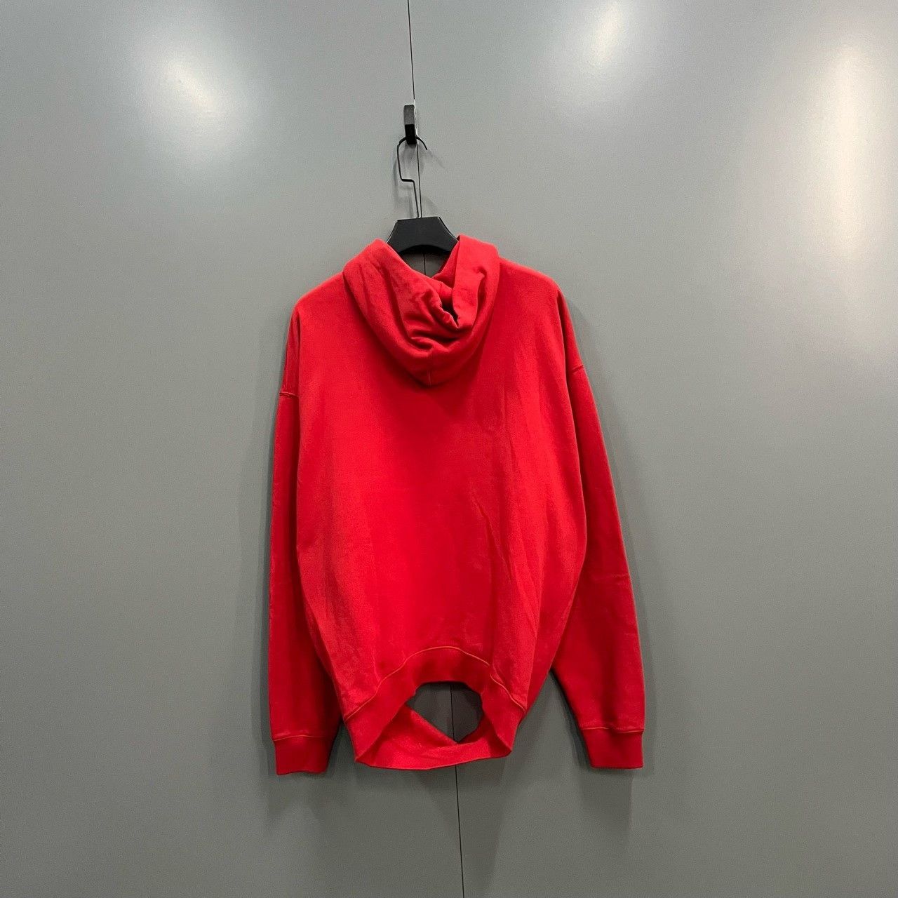 Balenciaga Balenciaga P.E.18 Patch Hoodie Size XS Size US XS / EU 42 / 0 - 3 Thumbnail