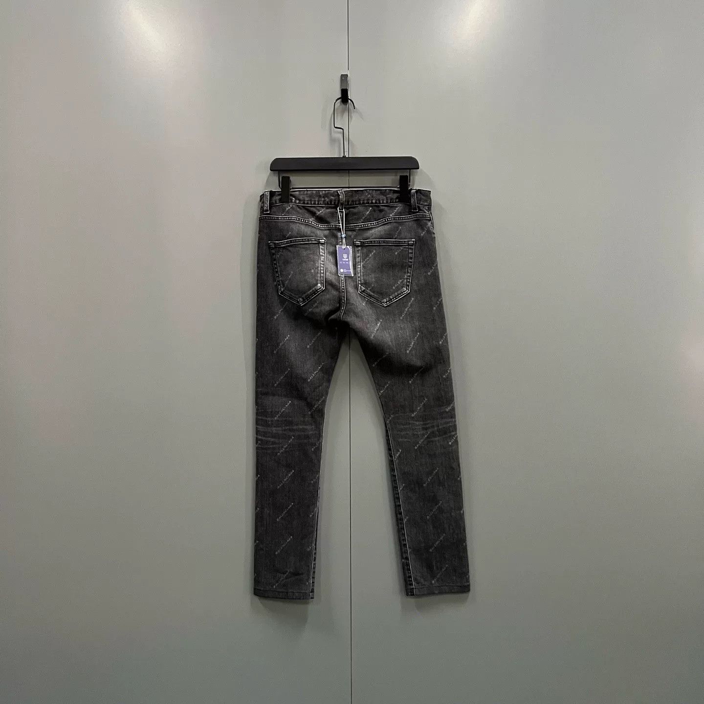 Balenciaga Balenciaga Monogram Denim Jeans Size 32 Size US 32 / EU 48 - 3 Thumbnail