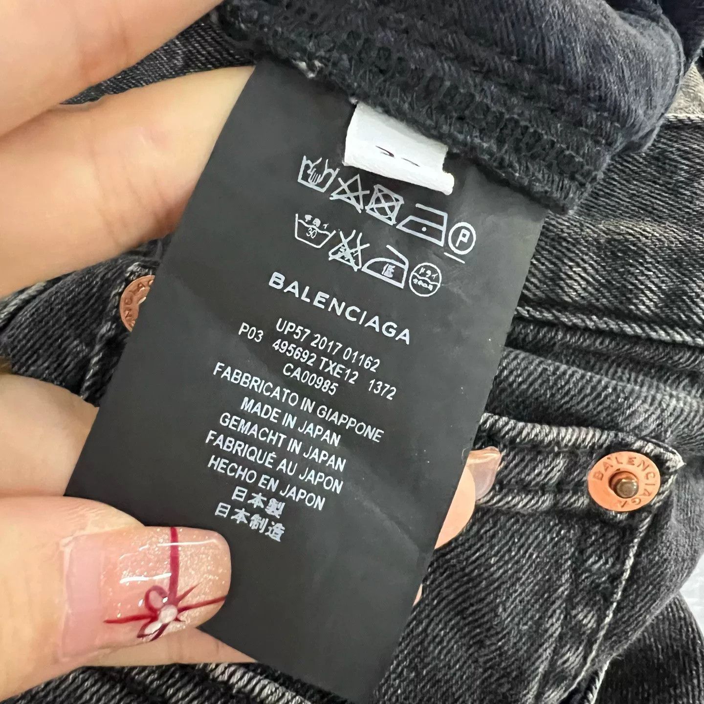 Balenciaga Balenciaga Monogram Denim Jeans Size 32 Size US 32 / EU 48 - 5 Thumbnail