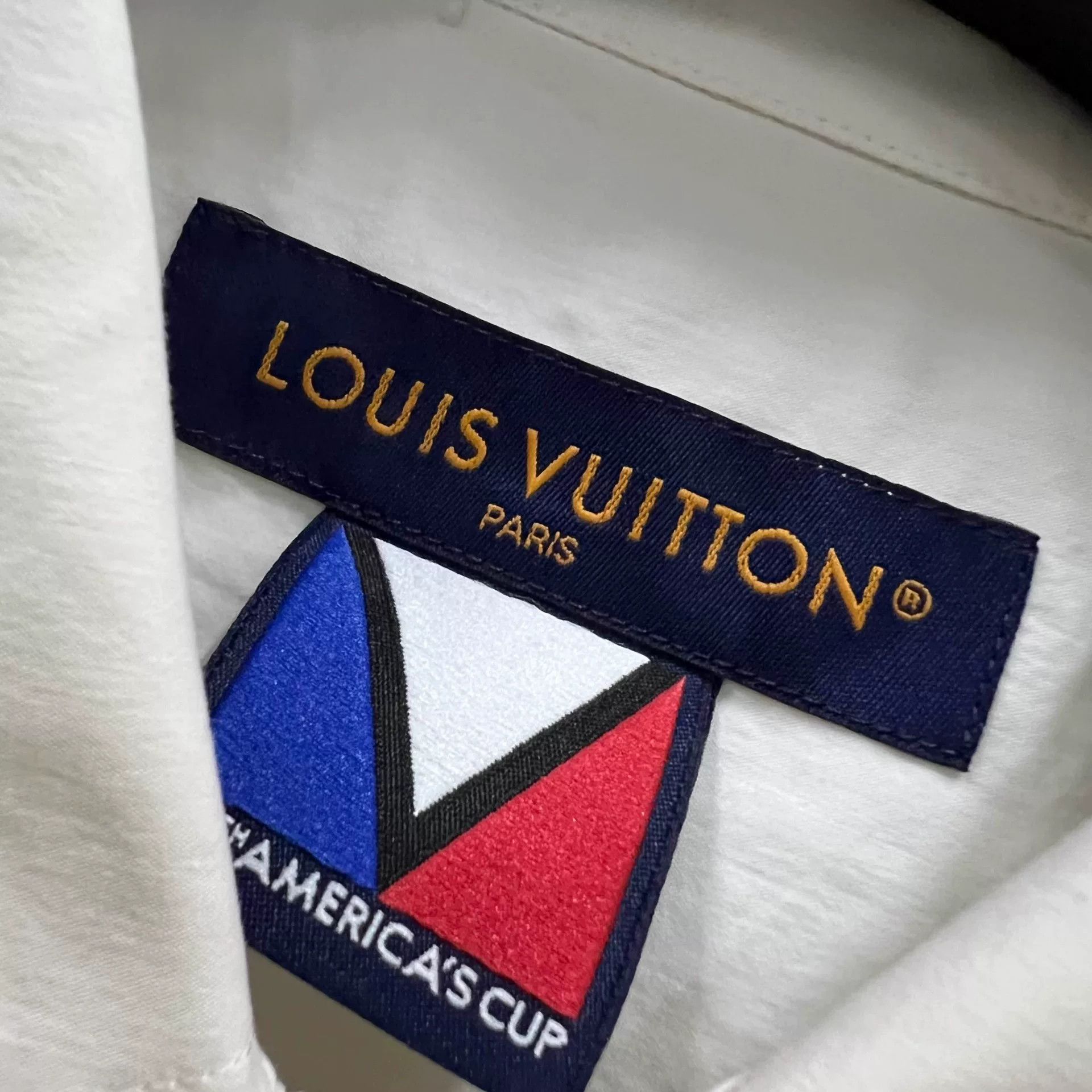 Louis Vuitton Louis Vuitton America's Cup Button Up Shirt White Size L Size US L / EU 52-54 / 3 - 4 Thumbnail