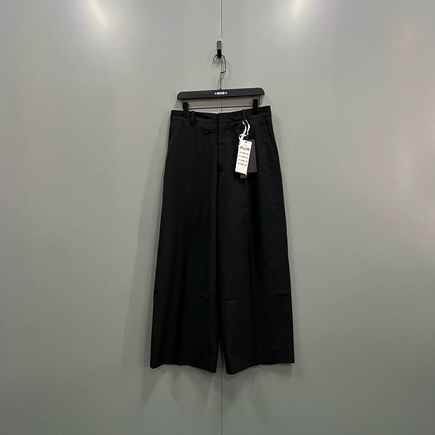Acne Studios Acne Studios Black Trousers Size 46 Size US 30 / EU 46 - 2 Thumbnail
