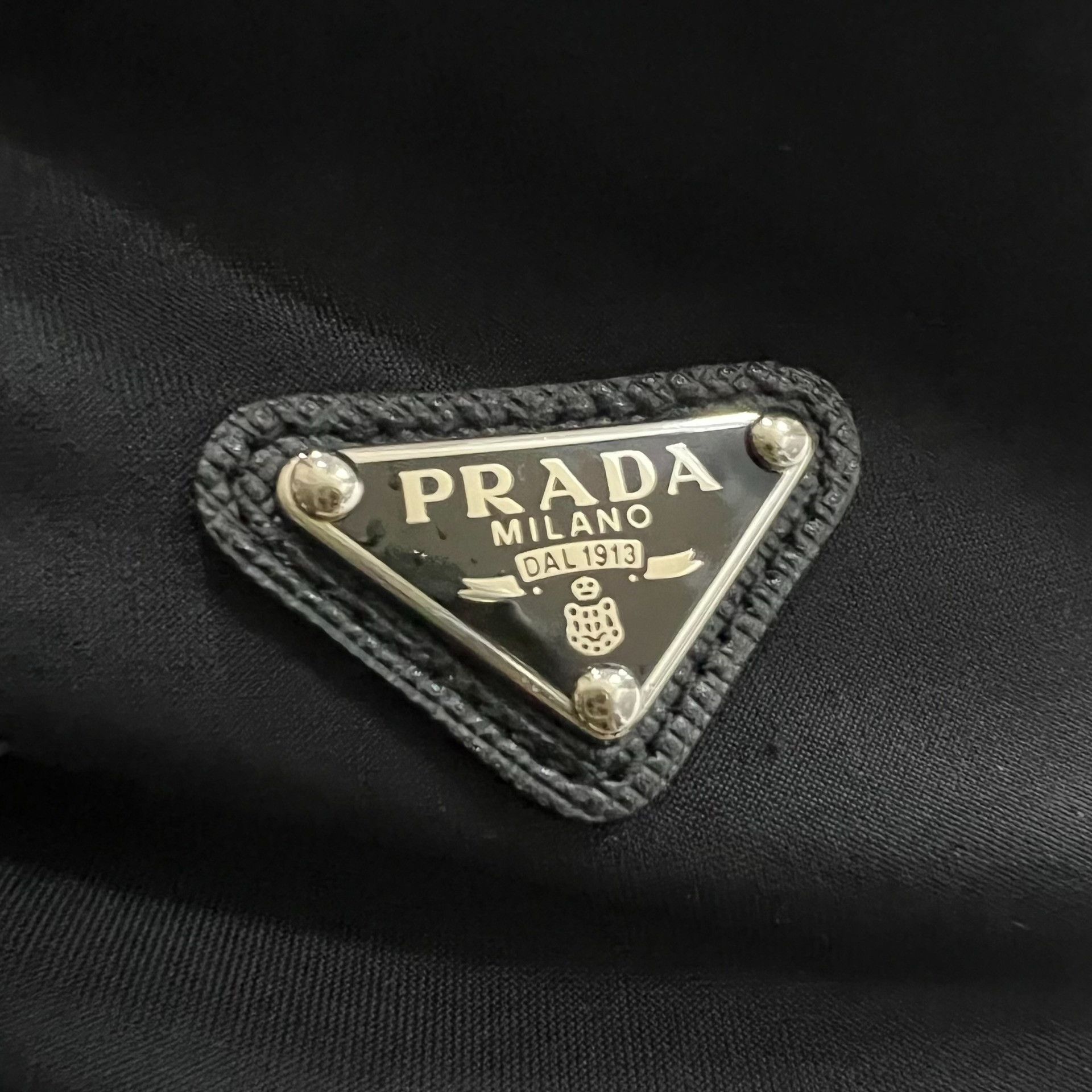 Prada Prada Triangle Logo Long Sleeve Shirt XL Size US XL / EU 56 / 4 - 4 Thumbnail