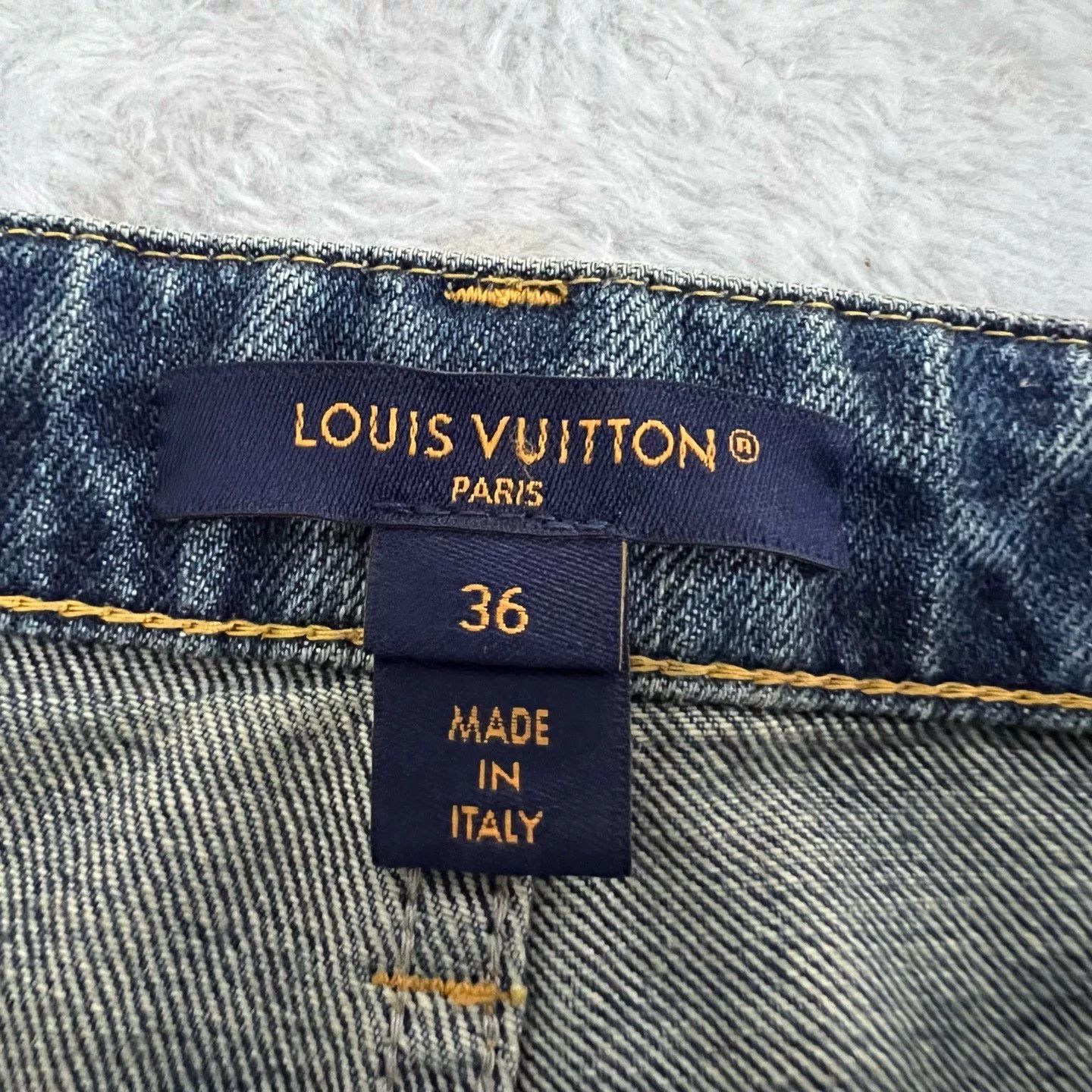 Louis Vuitton Louis Vuitton Monogram Patch Jeans Size 36 Size 25" / US 0 / IT 36 - 4 Thumbnail