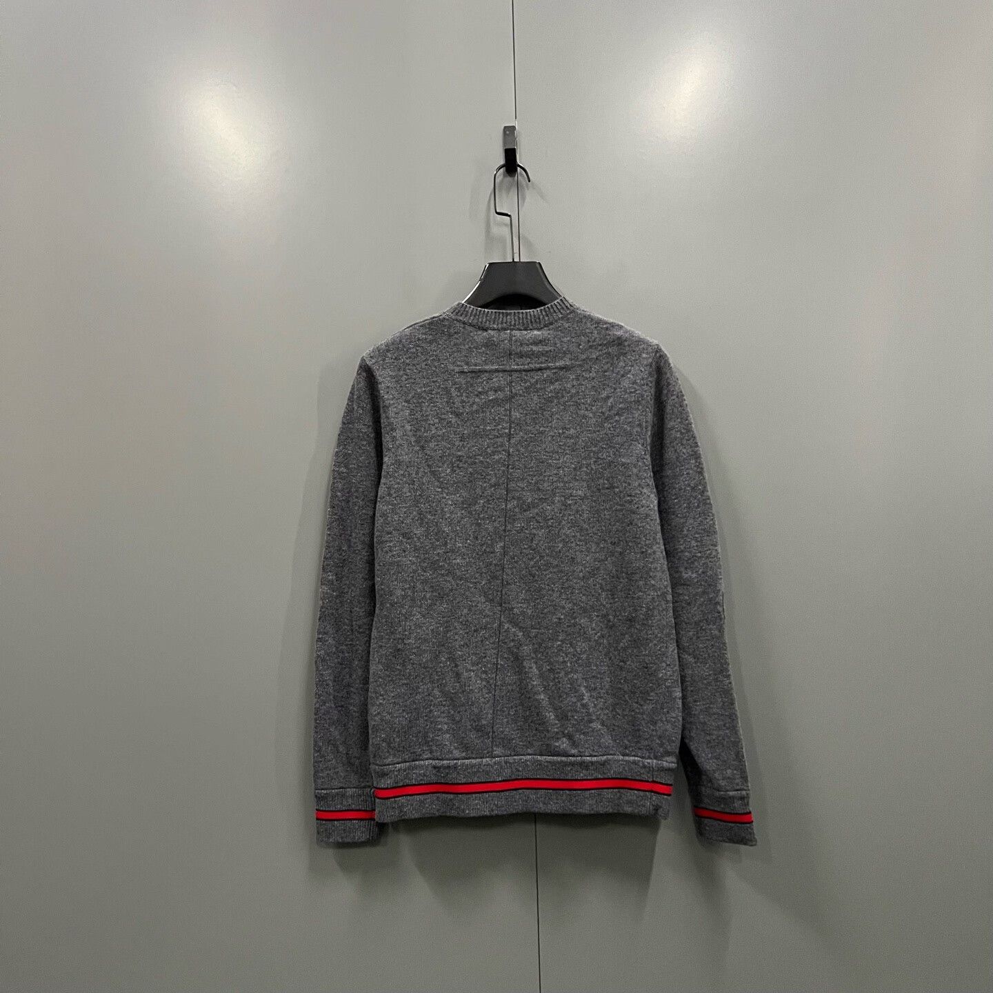 Givenchy Givenchy Striped Trim Wool Sweater Size S Size US S / EU 44-46 / 1 - 3 Thumbnail
