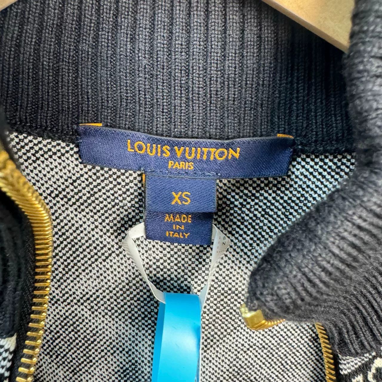 Louis Vuitton Louis Vuitton Monogram Knit Zip Jacket Size XS Size US XS / EU 42 / 0 - 4 Thumbnail