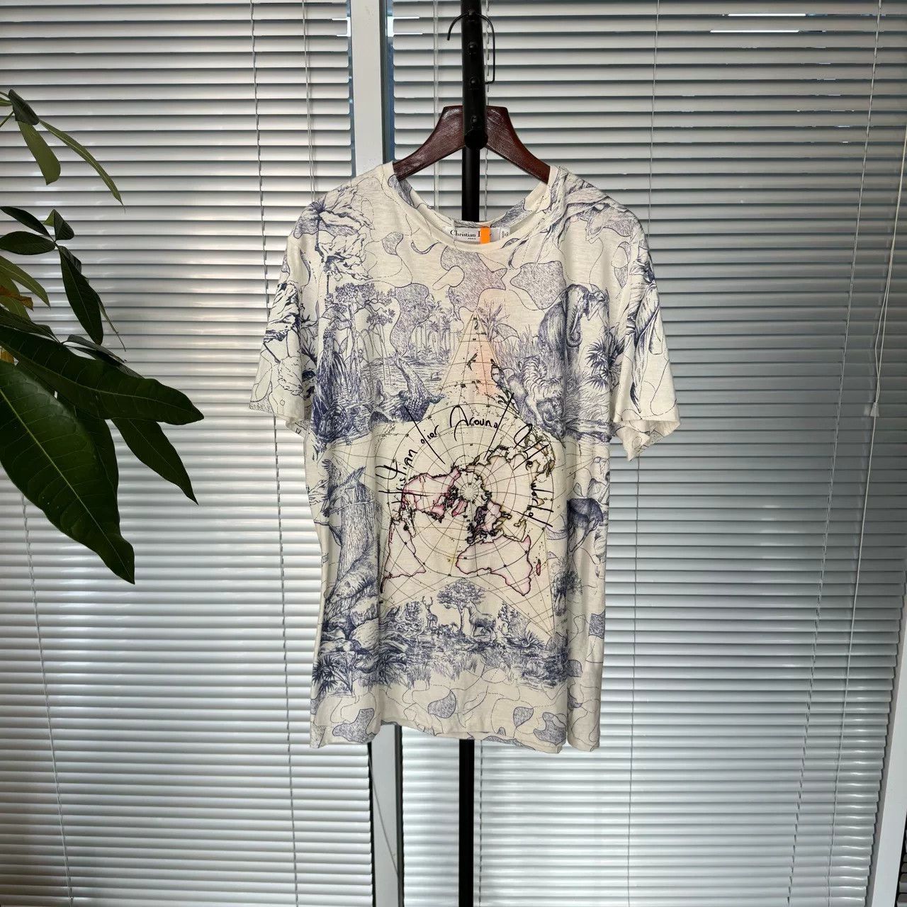 Christian Dior Monsieur Christian Dior Bee Print T-Shirt Size M Size US M / EU 48-50 / 2 - 2 Thumbnail