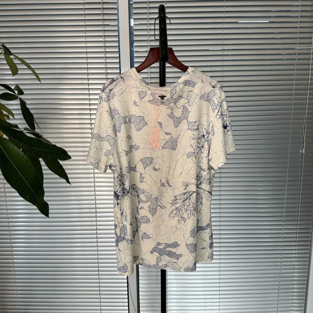 Christian Dior Monsieur Christian Dior Bee Print T-Shirt Size M Size US M / EU 48-50 / 2 - 3 Thumbnail