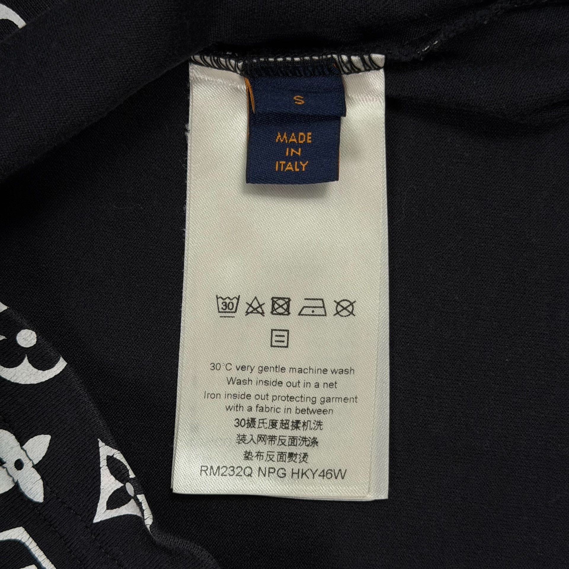 Louis Vuitton Louis Vuitton Gradient Monogram T-Shirt Size S Size US S / EU 44-46 / 1 - 8 Thumbnail