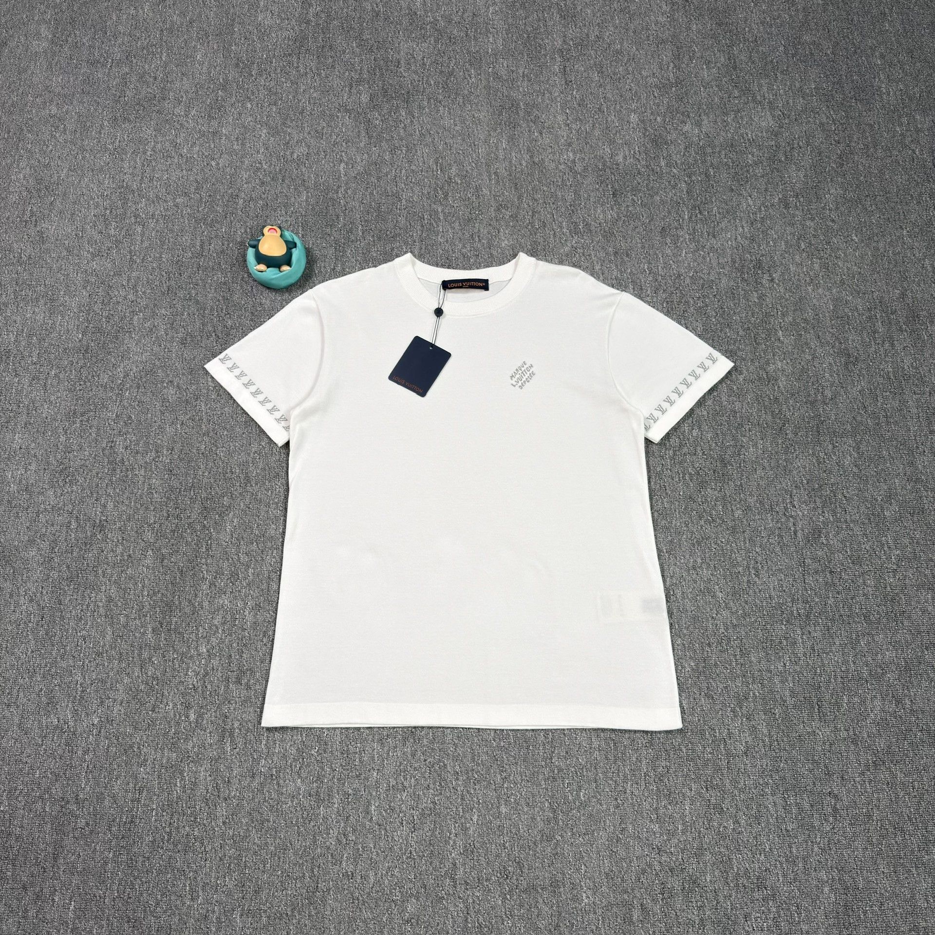 Louis Vuitton Louis Vuitton Monogram Cuff Knit T-Shirt Size S Size US S / EU 44-46 / 1 - 2 Thumbnail
