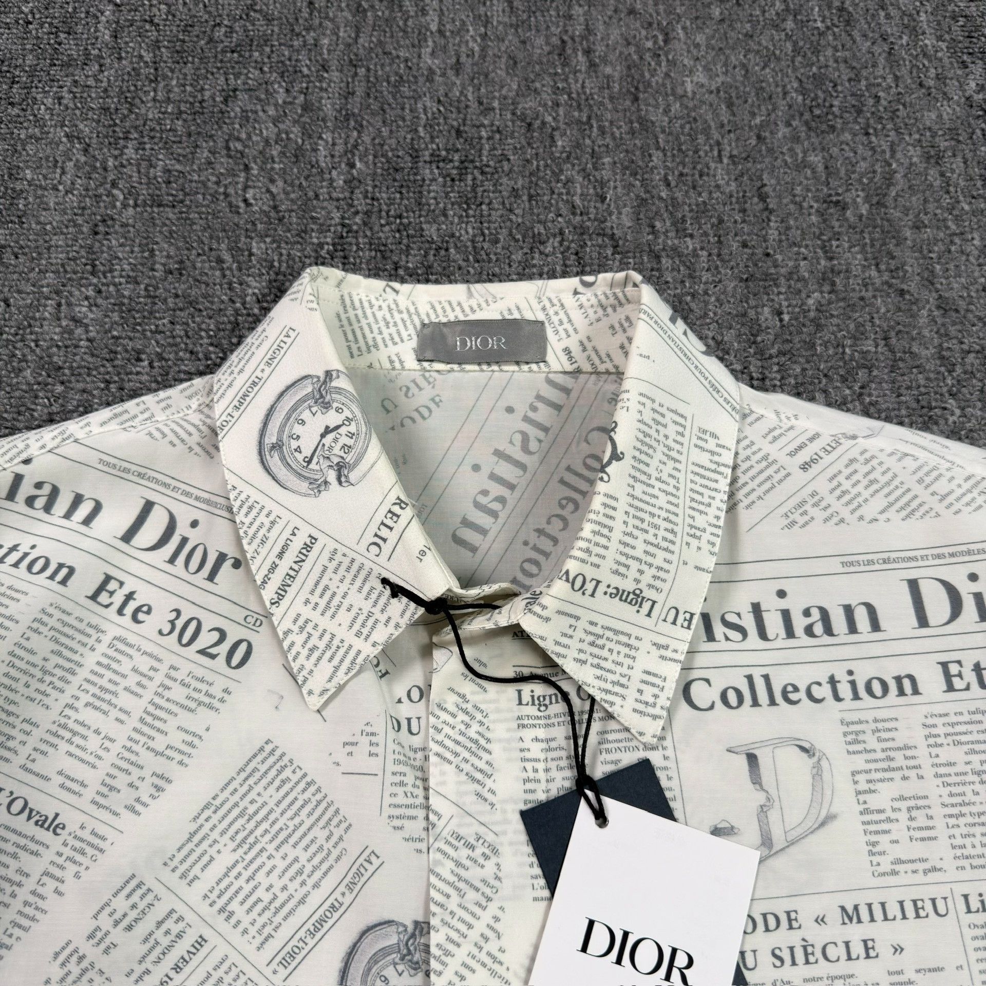 Dior Dior Newspaper Print Long Sleeve Shirt Size M Size US M / EU 48-50 / 2 - 4 Thumbnail
