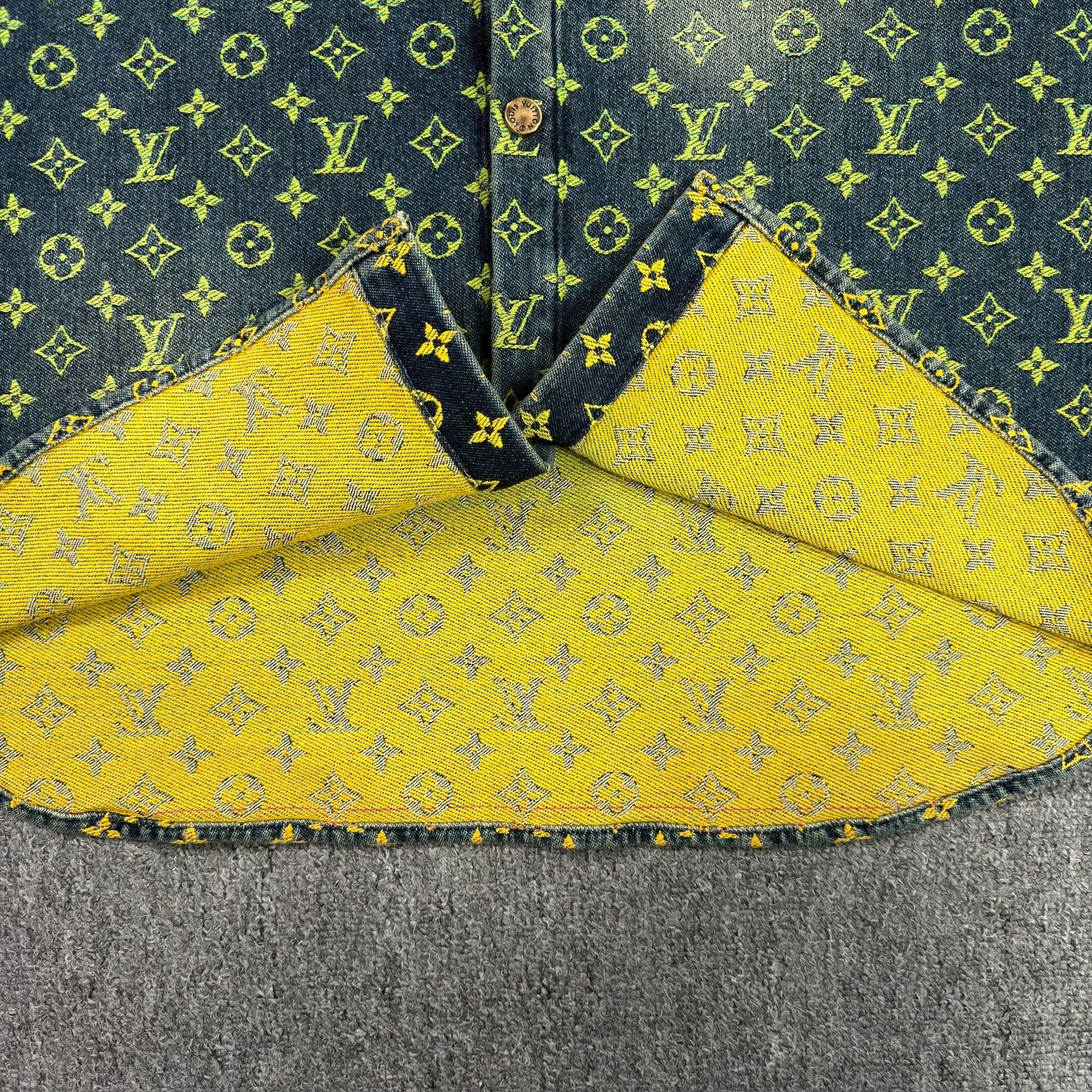 Louis Vuitton Louis Vuitton Gradient Monogram Denim Shirt XL Size US XL / EU 56 / 4 - 6 Thumbnail