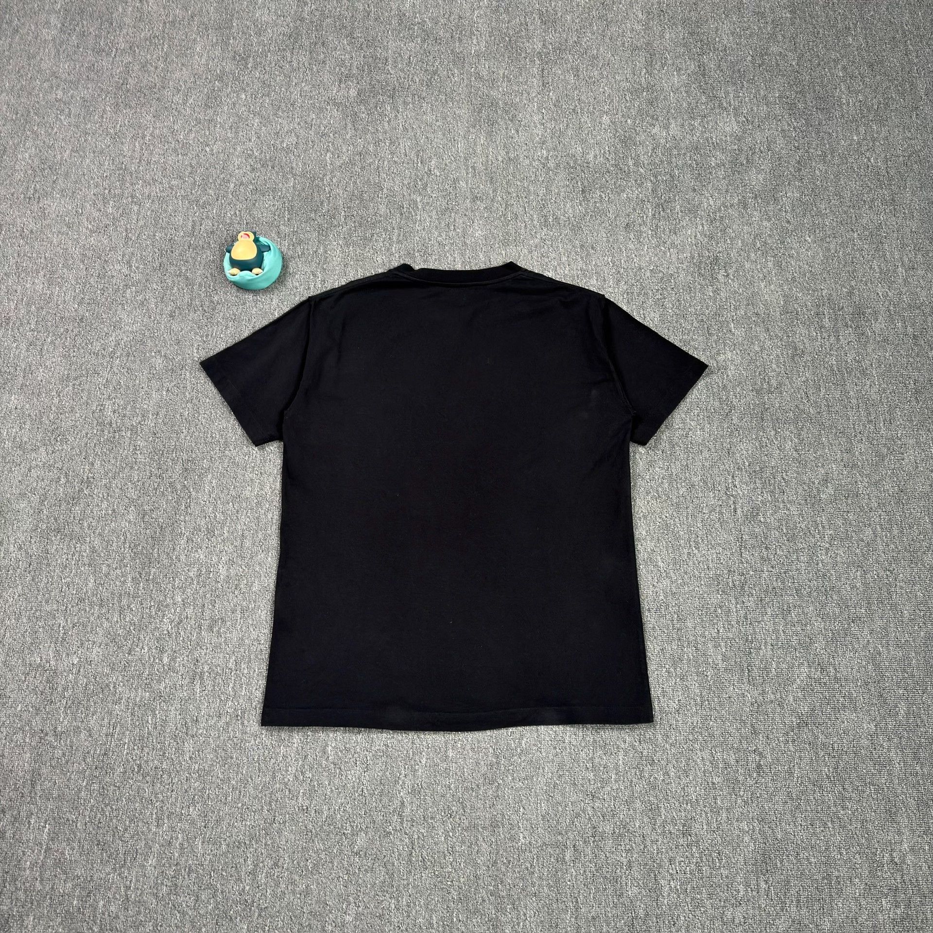 Louis Vuitton Louis Vuitton Brick Logo T-Shirt Size M Size US M / EU 48-50 / 2 - 3 Thumbnail