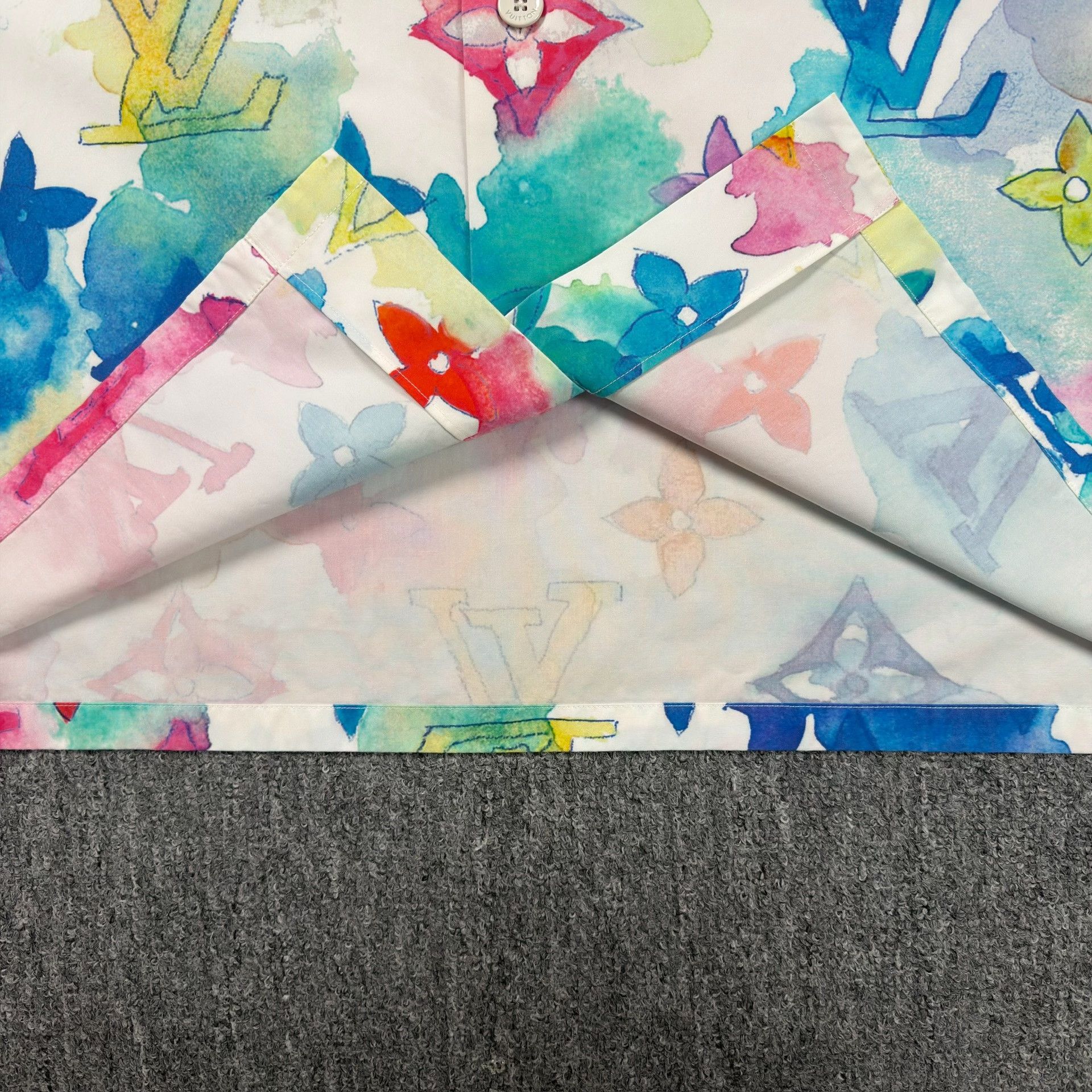 Louis Vuitton Louis Vuitton Watercolor Monogram Short Sleeve Shirt M Size US M / EU 48-50 / 2 - 6 Thumbnail