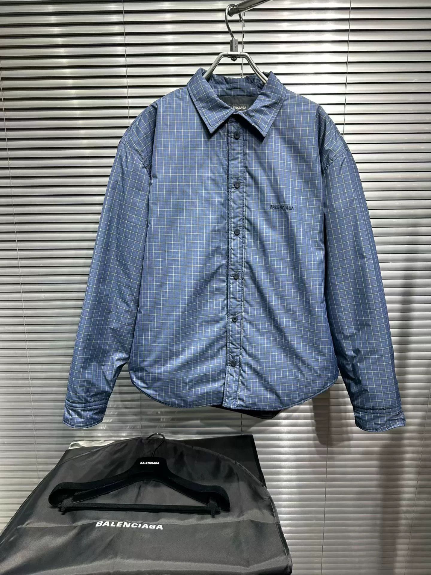 Balenciaga Balenciaga Plaid Quilted Shirt Jacket Size M Size US M / EU 48-50 / 2 - 2 Thumbnail