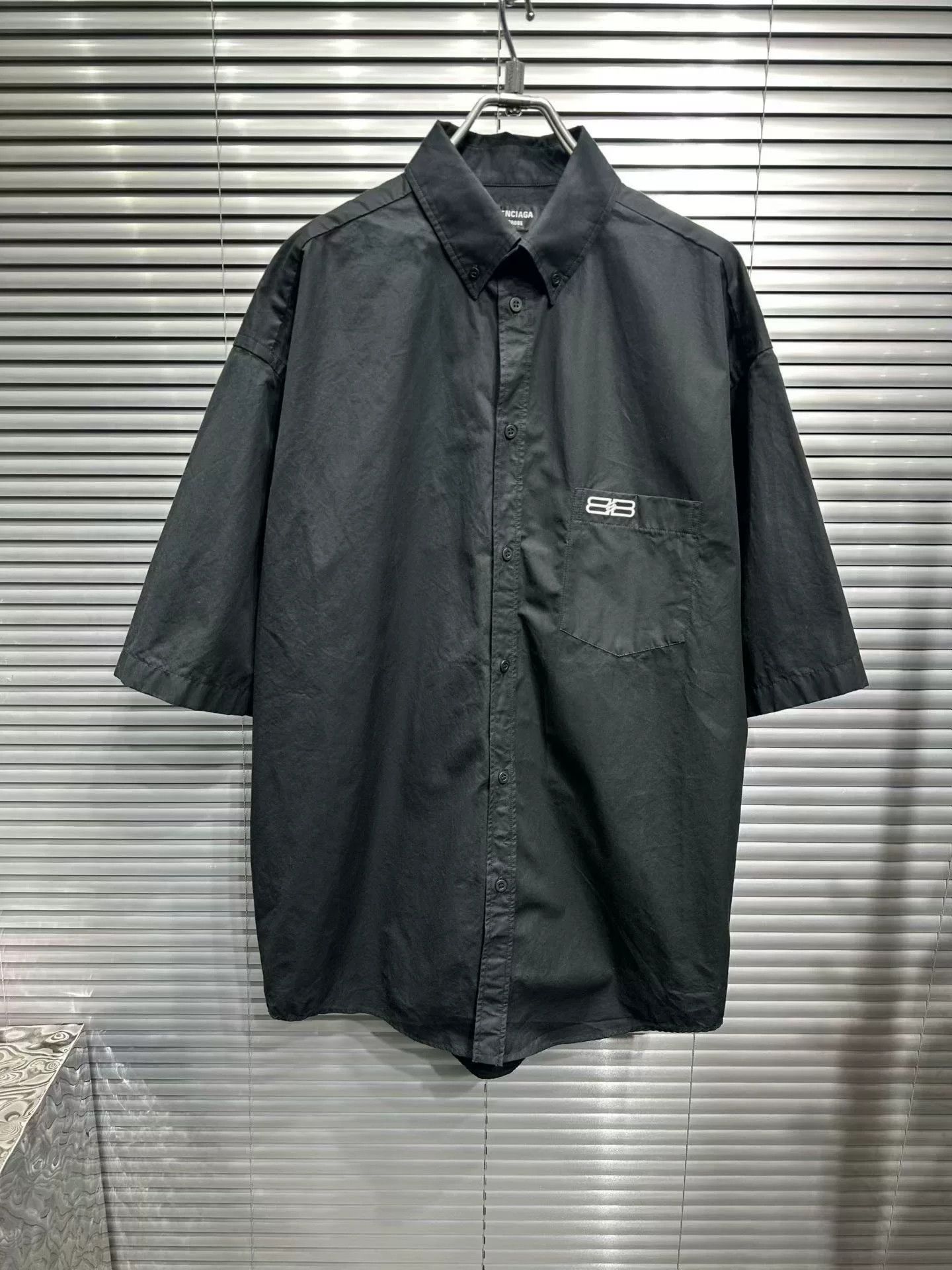 Balenciaga Balenciaga BB Embroidery Short Sleeve Shirt Size S Size US S / EU 44-46 / 1 - 3 Thumbnail