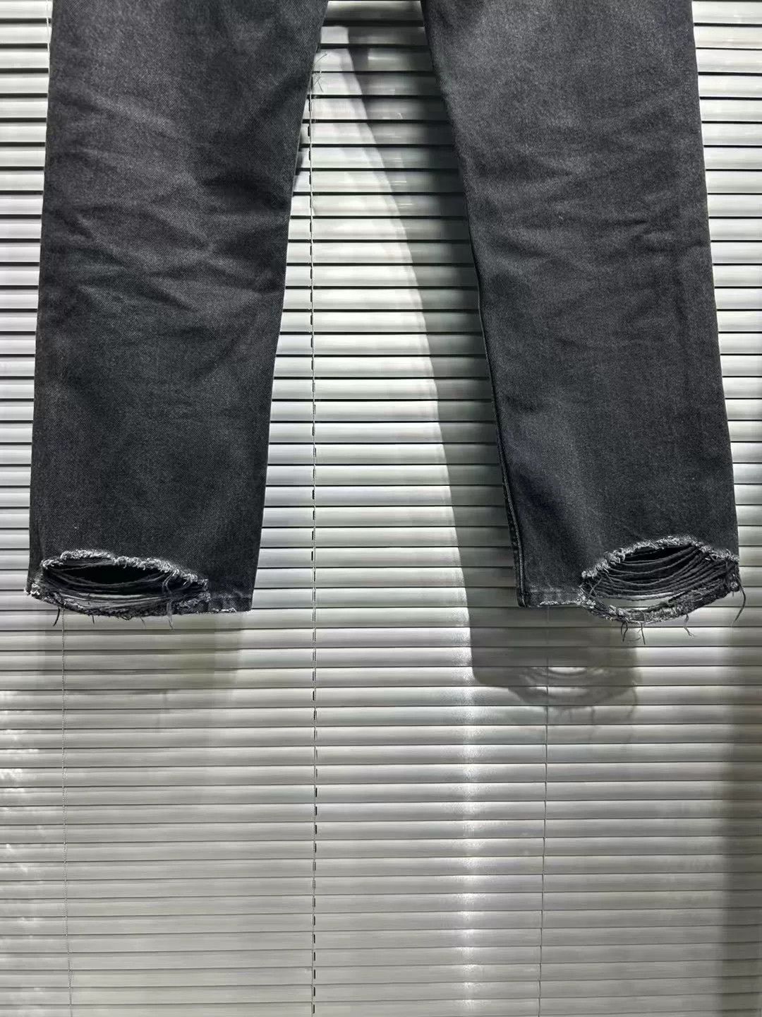 Balenciaga Balenciaga Distressed Black Wash Jeans Size 29 Size 29" - 5 Thumbnail
