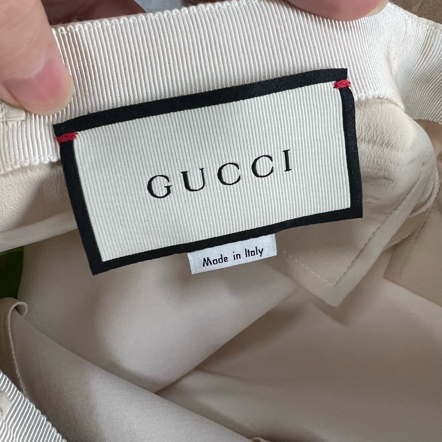 Gucci Gucci Gold Button Shorts IT 40 Size 27" / US 4 / IT 40 - 4 Thumbnail