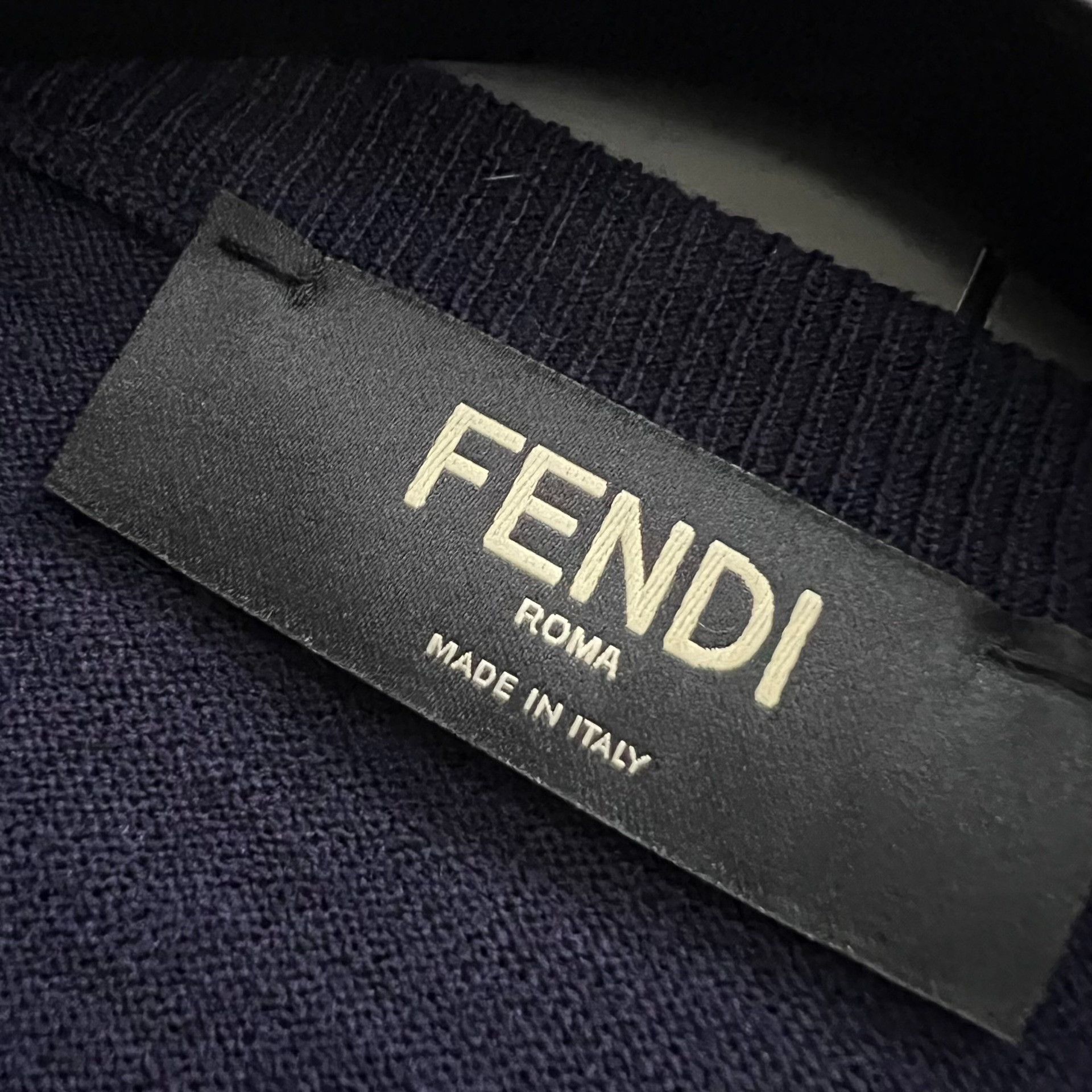 Fendi Fendi Patterned Knit Cardigan Size L Size US L / EU 52-54 / 3 - 4 Thumbnail