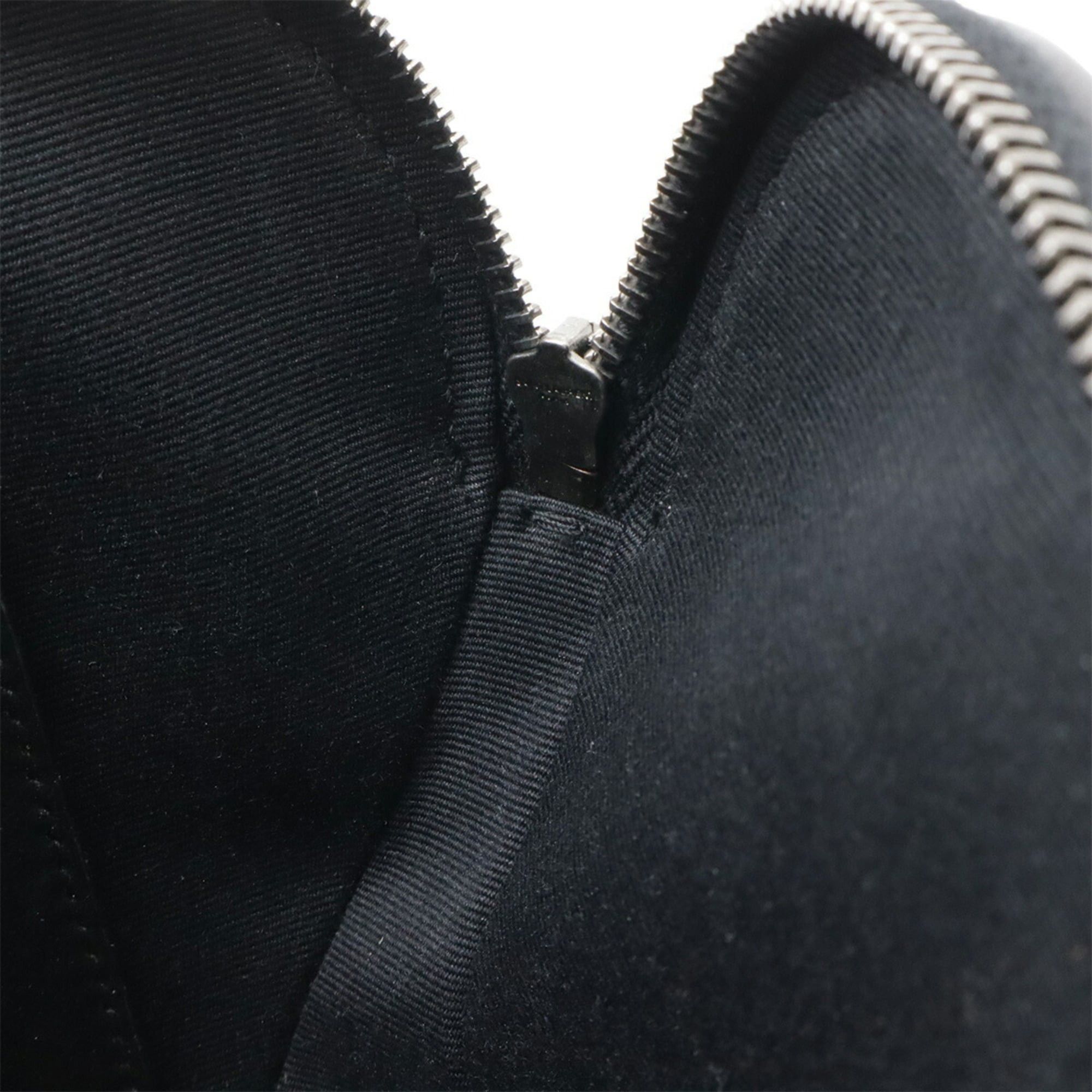 Yves Saint Laurent SAINT LAURENT PARIS YSL Yves Saint Laurent Heart Pochette Chain Shoulder Bag Tassel Leather Black 540694 Size ONE SIZE - 10 Thumbnail