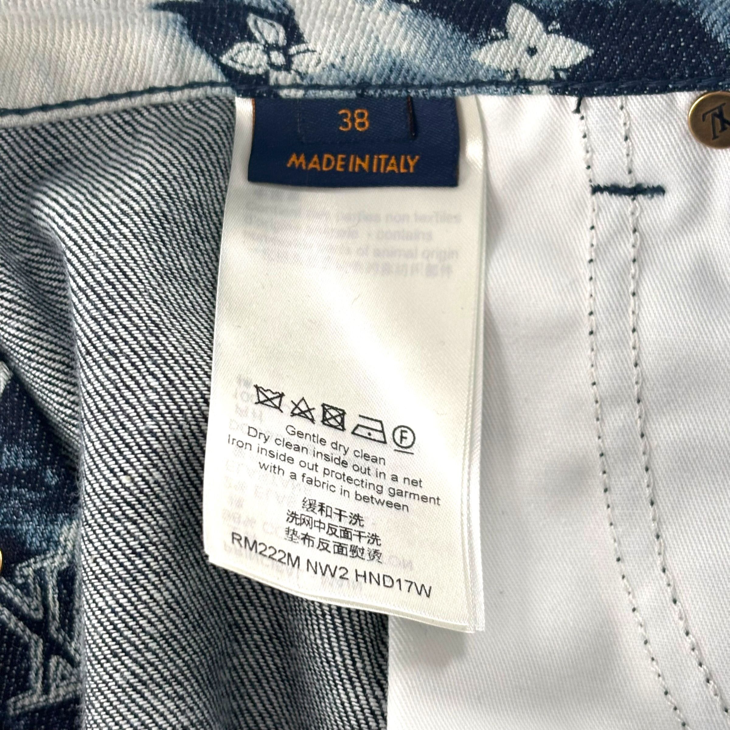 Louis Vuitton Bleached Bandana Monogram Denim Shorts Blue Size US 38 / EU 54 - 4 Thumbnail