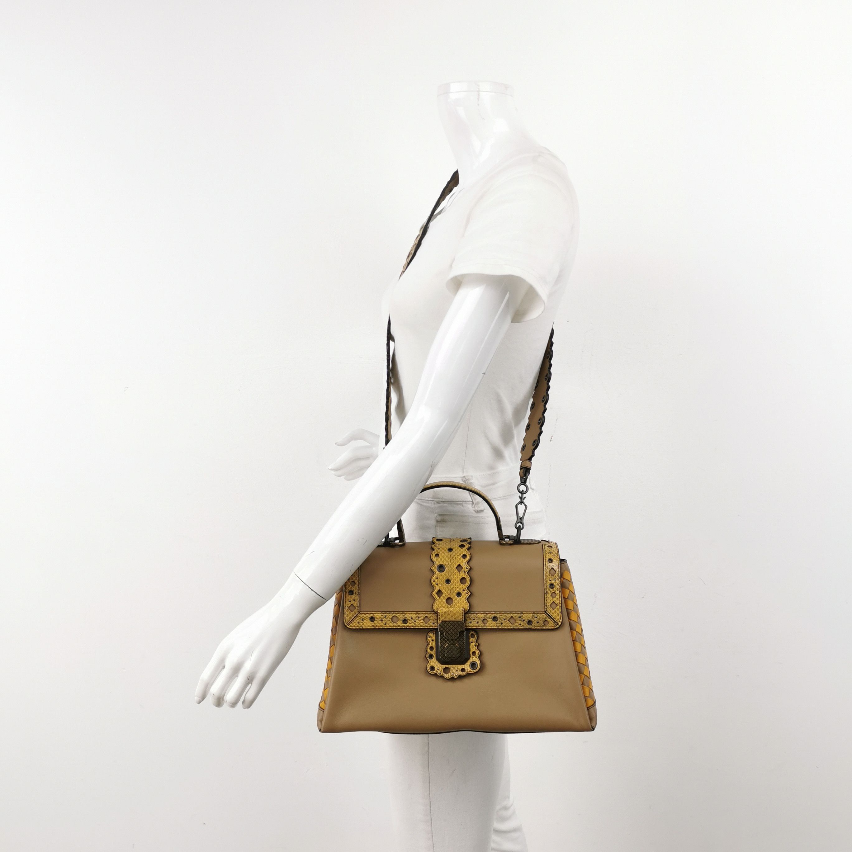 Bottega Veneta Bottega Veneta Women os Shoulder Bags Size ONE SIZE - 2 Thumbnail