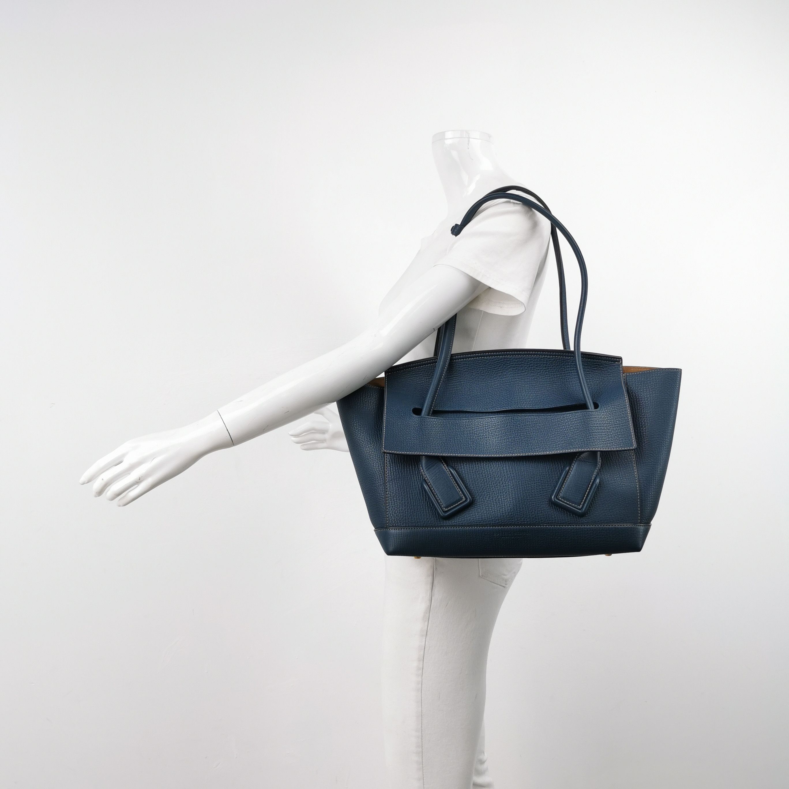 Bottega Veneta Bottega Veneta Women os Shoulder Bags Size ONE SIZE - 2 Thumbnail