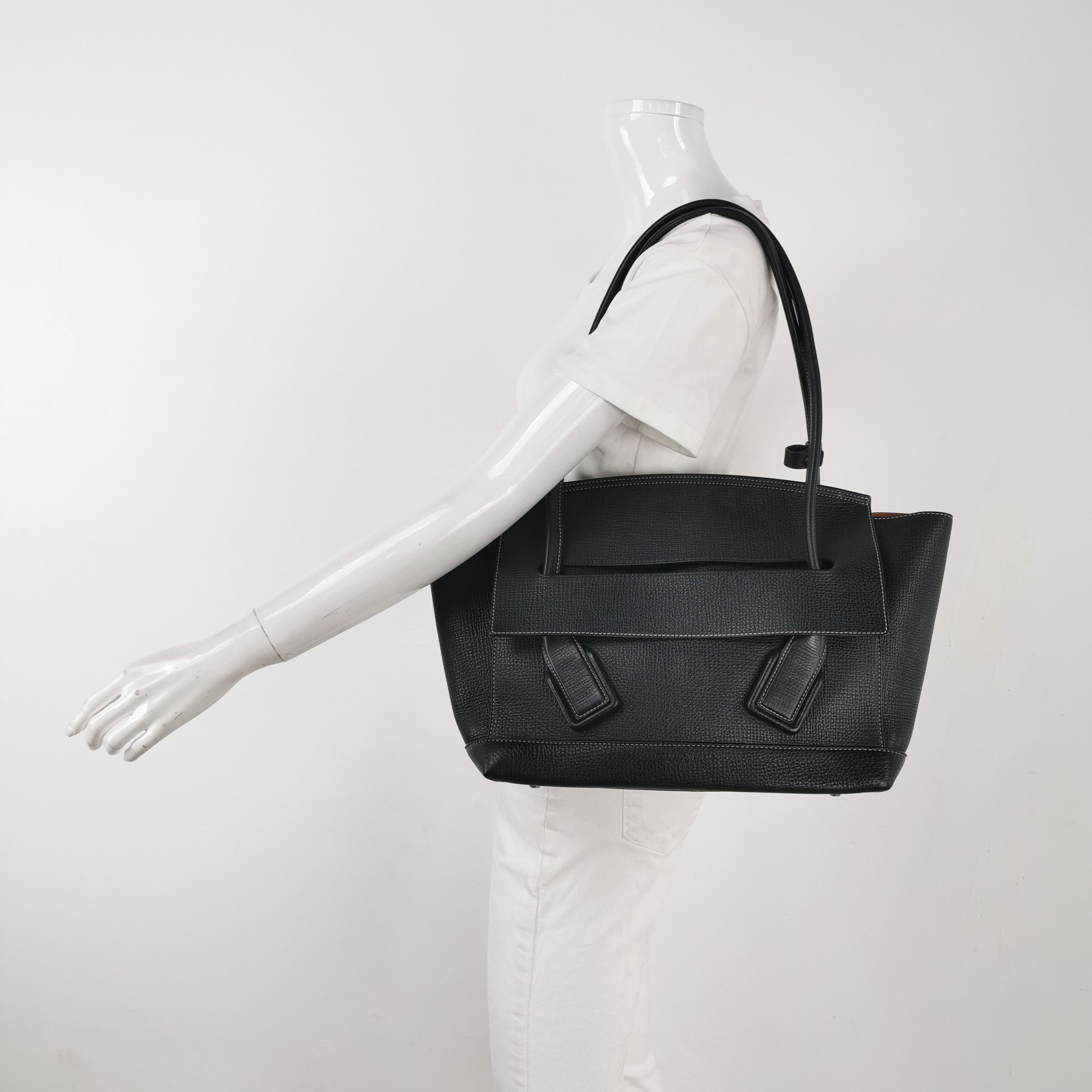 Bottega Veneta Bottega Veneta Women os Shoulder Bags Size ONE SIZE - 2 Thumbnail