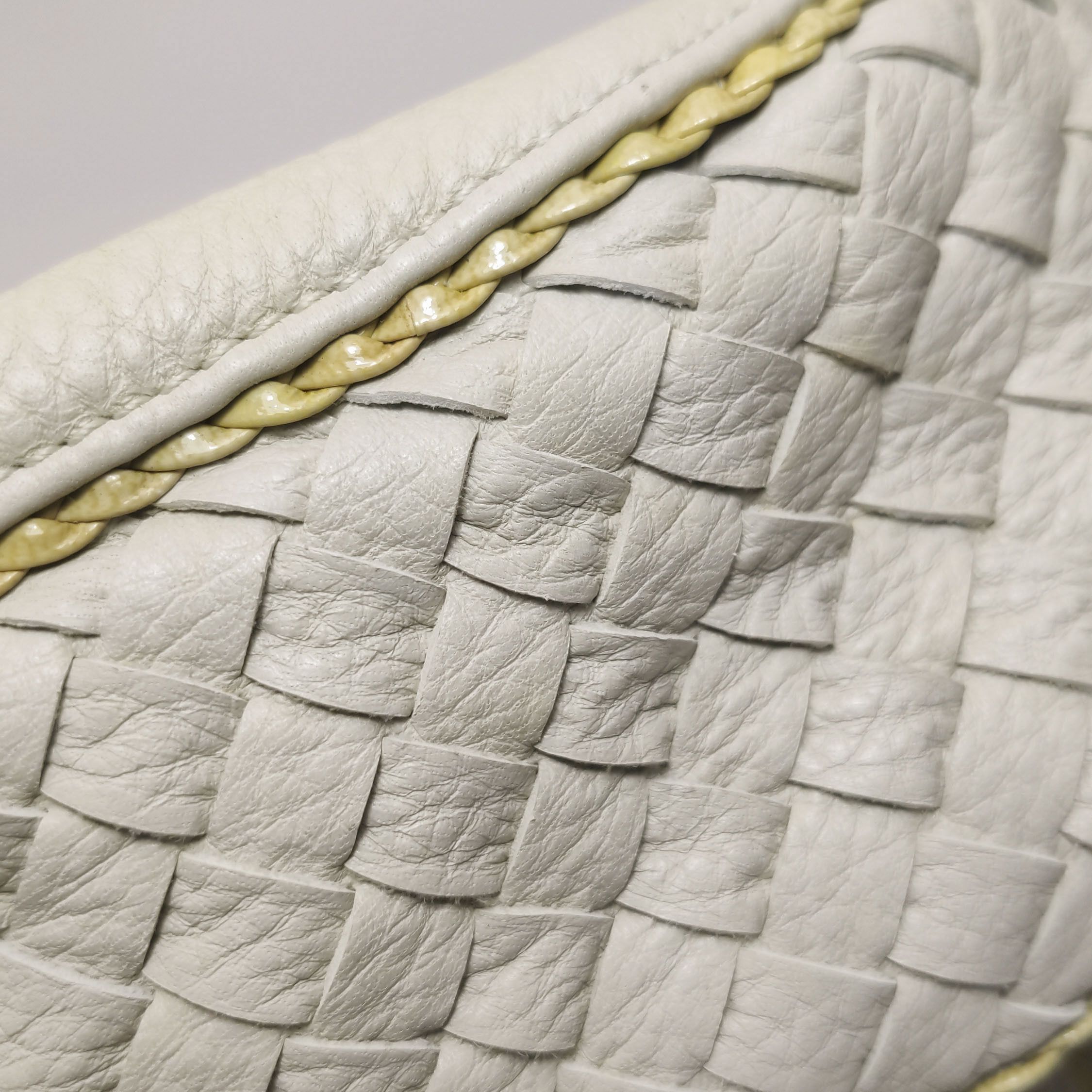 Bottega Veneta Bottega Veneta Women os Shoulder Bags Size ONE SIZE - 14 Thumbnail