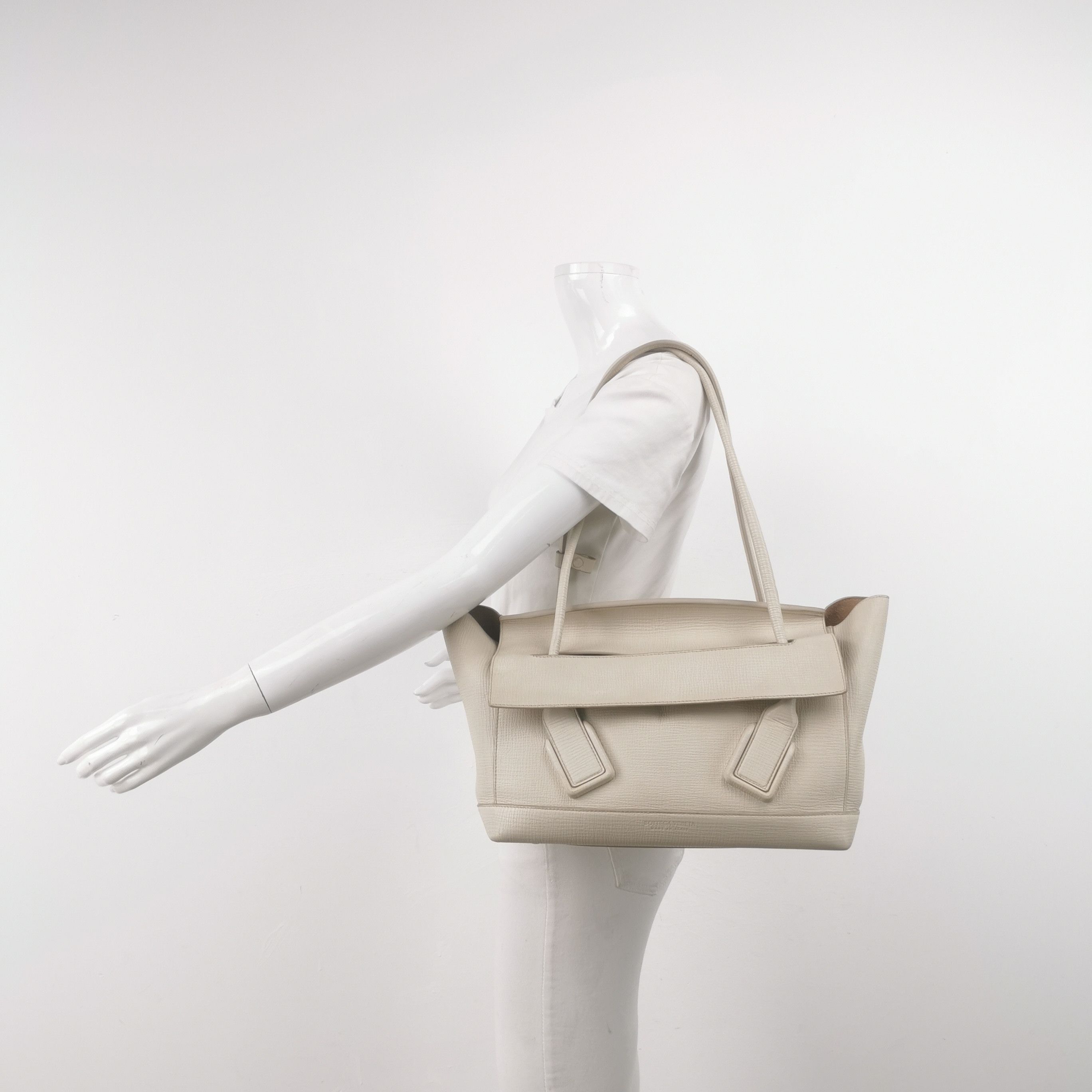 Bottega Veneta Bottega Veneta Women os Shoulder Bags Size ONE SIZE - 2 Thumbnail