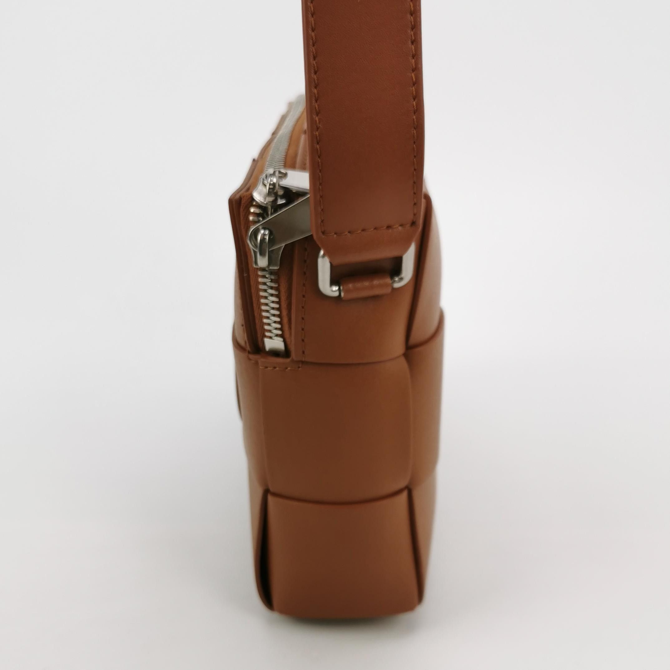 Bottega Veneta Bottega Veneta Women os Shoulder Bags Size ONE SIZE - 3 Thumbnail