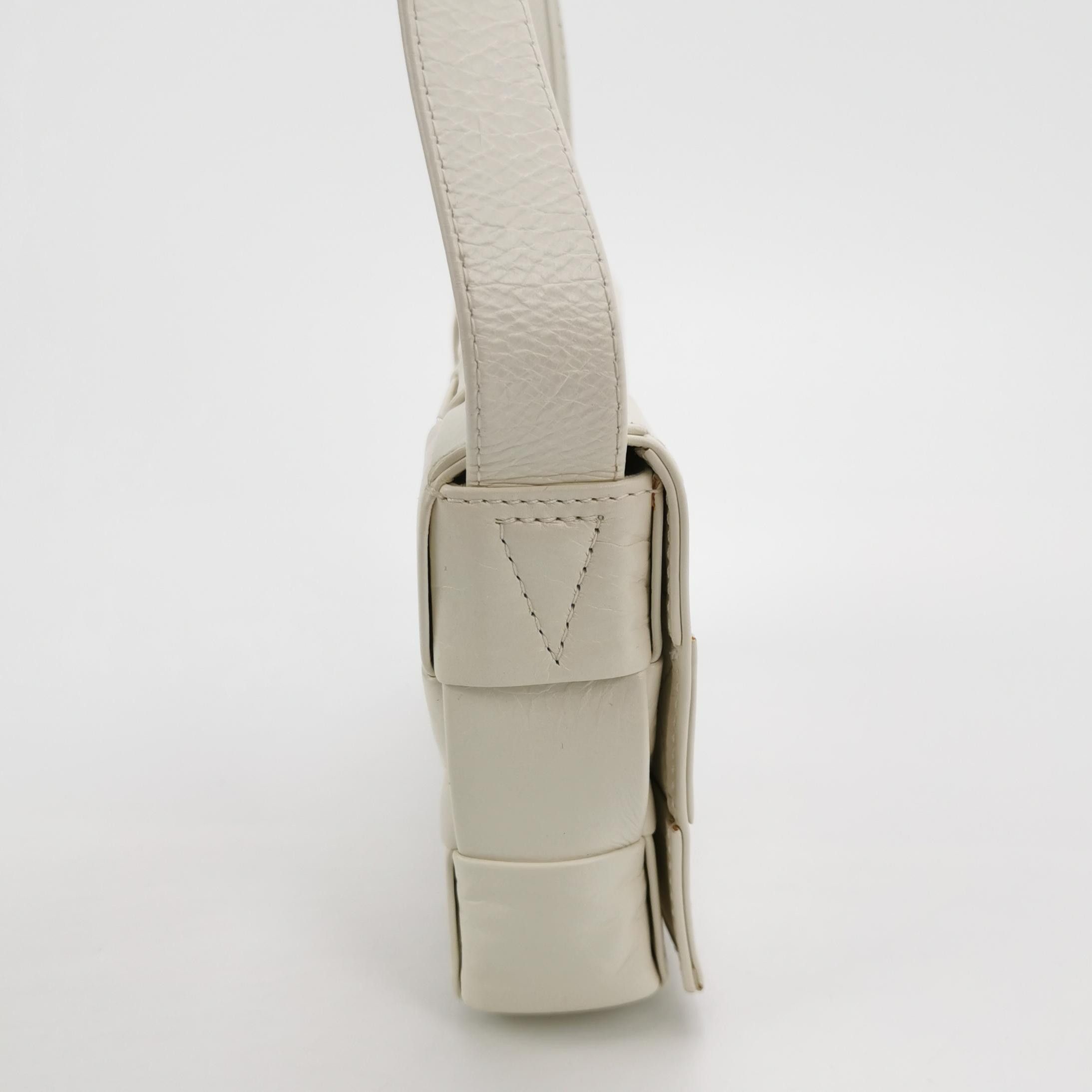 Bottega Veneta Bottega Veneta Women os Shoulder Bags Size ONE SIZE - 4 Thumbnail