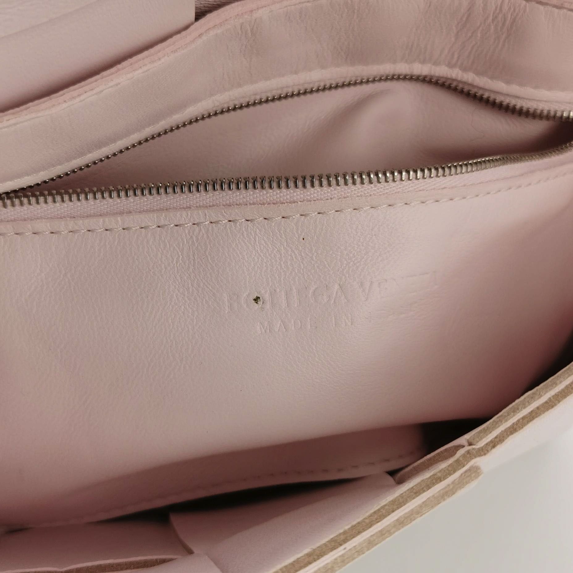 Bottega Veneta Bottega Veneta Women os Shoulder Bags Size ONE SIZE - 8 Thumbnail