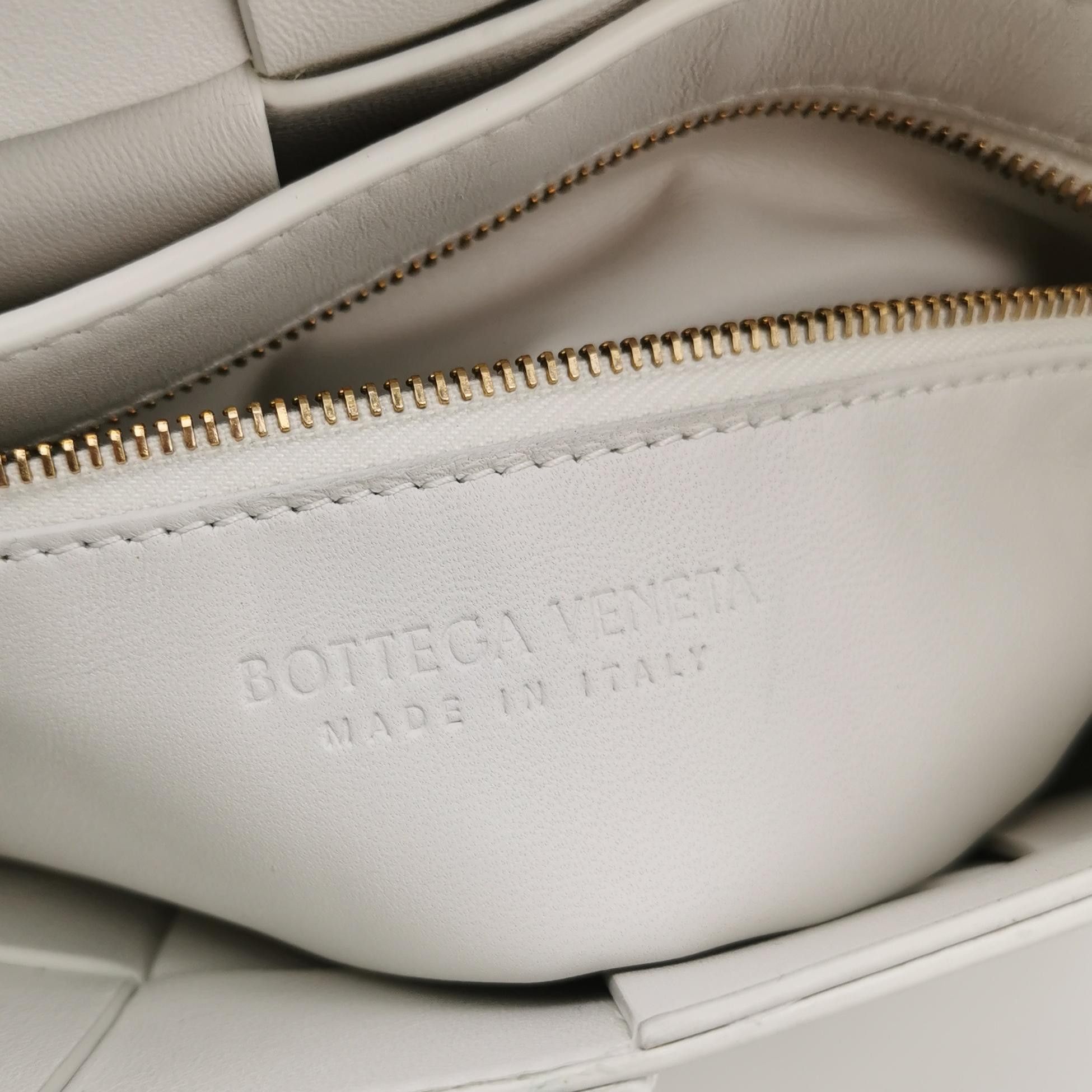 Bottega Veneta Bottega Veneta Women os Shoulder Bags Size ONE SIZE - 8 Thumbnail