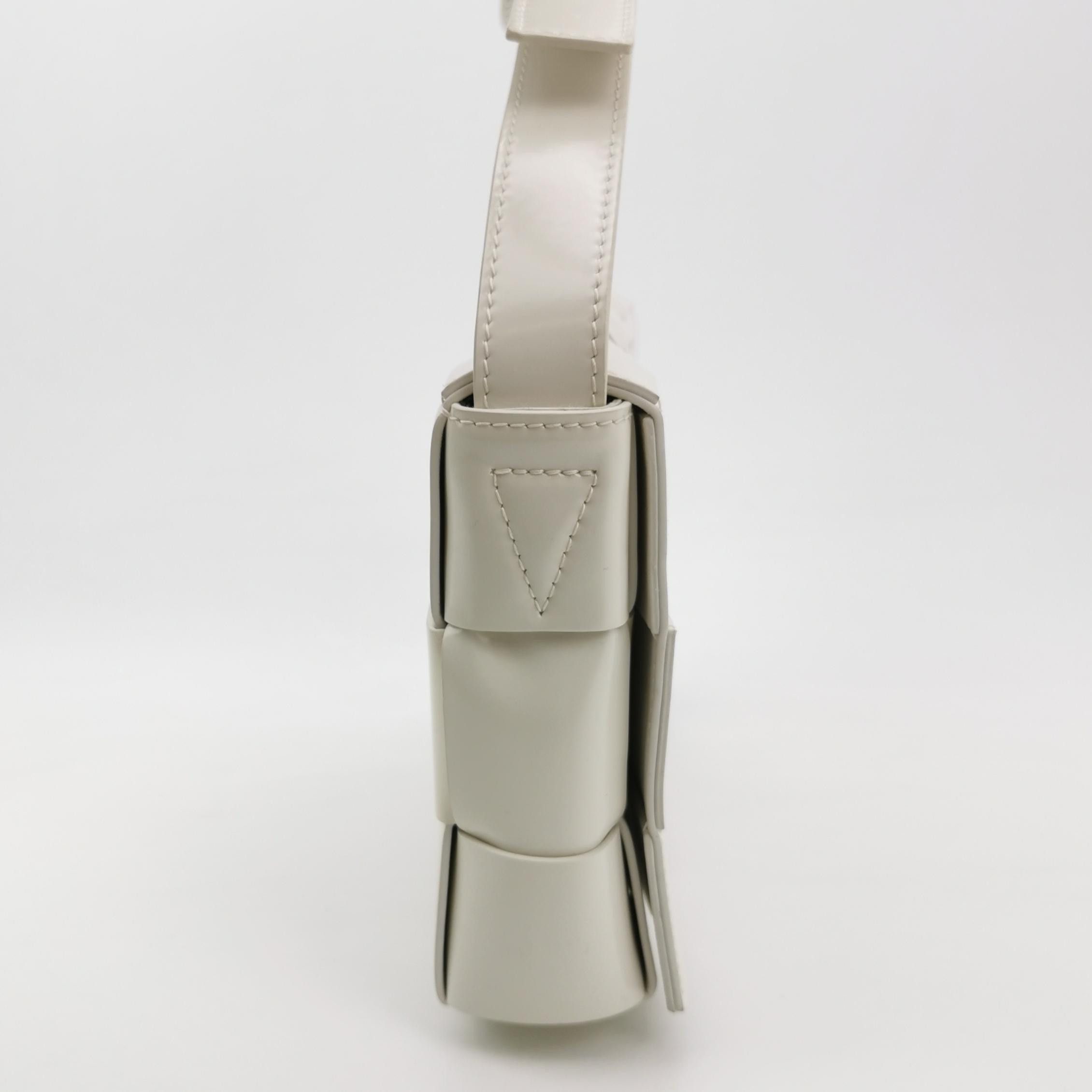 Bottega Veneta Bottega Veneta Women os Shoulder Bags Size ONE SIZE - 4 Thumbnail