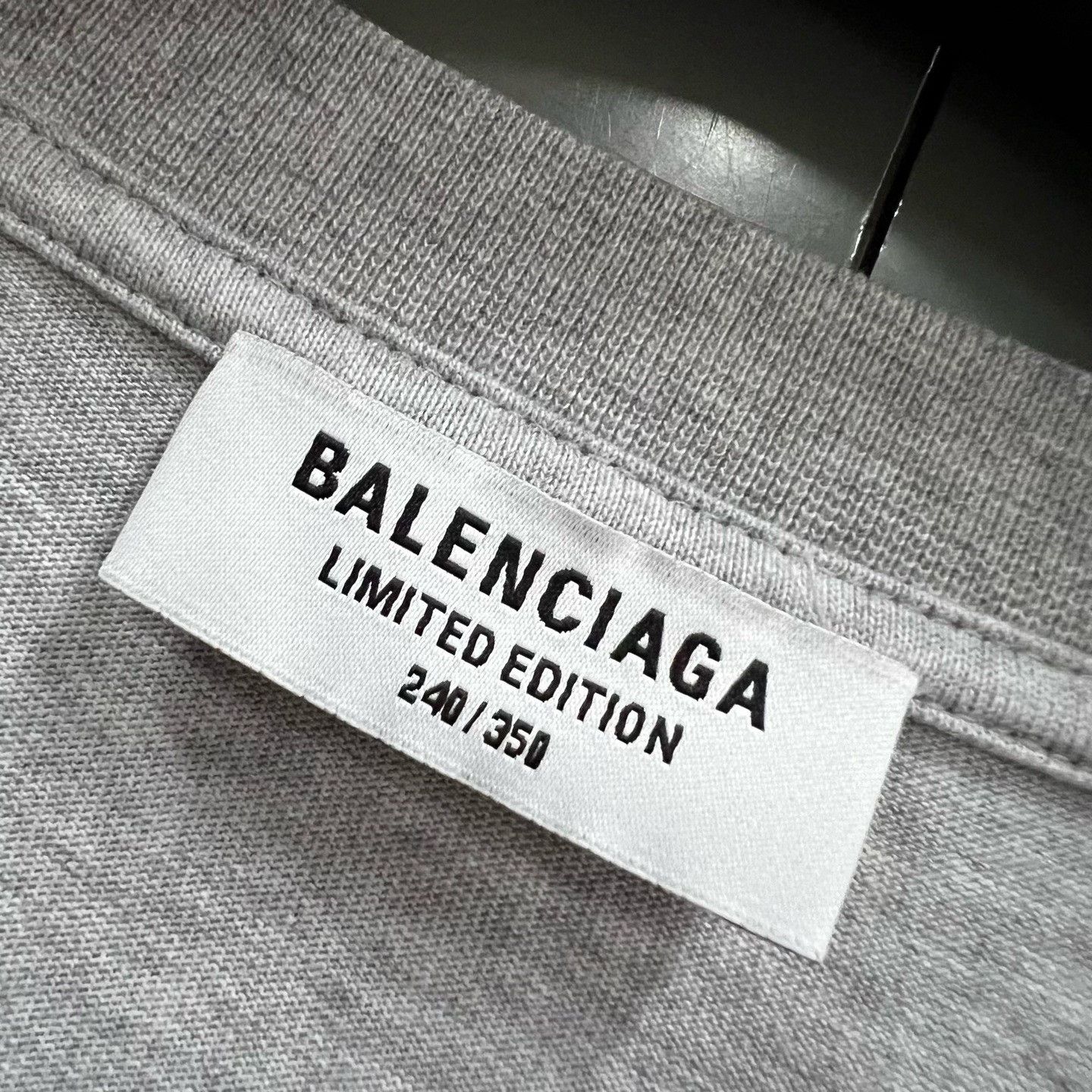 Balenciaga Balenciaga Beijing Logo T-Shirt US L Size US L / EU 52-54 / 3 - 5 Thumbnail