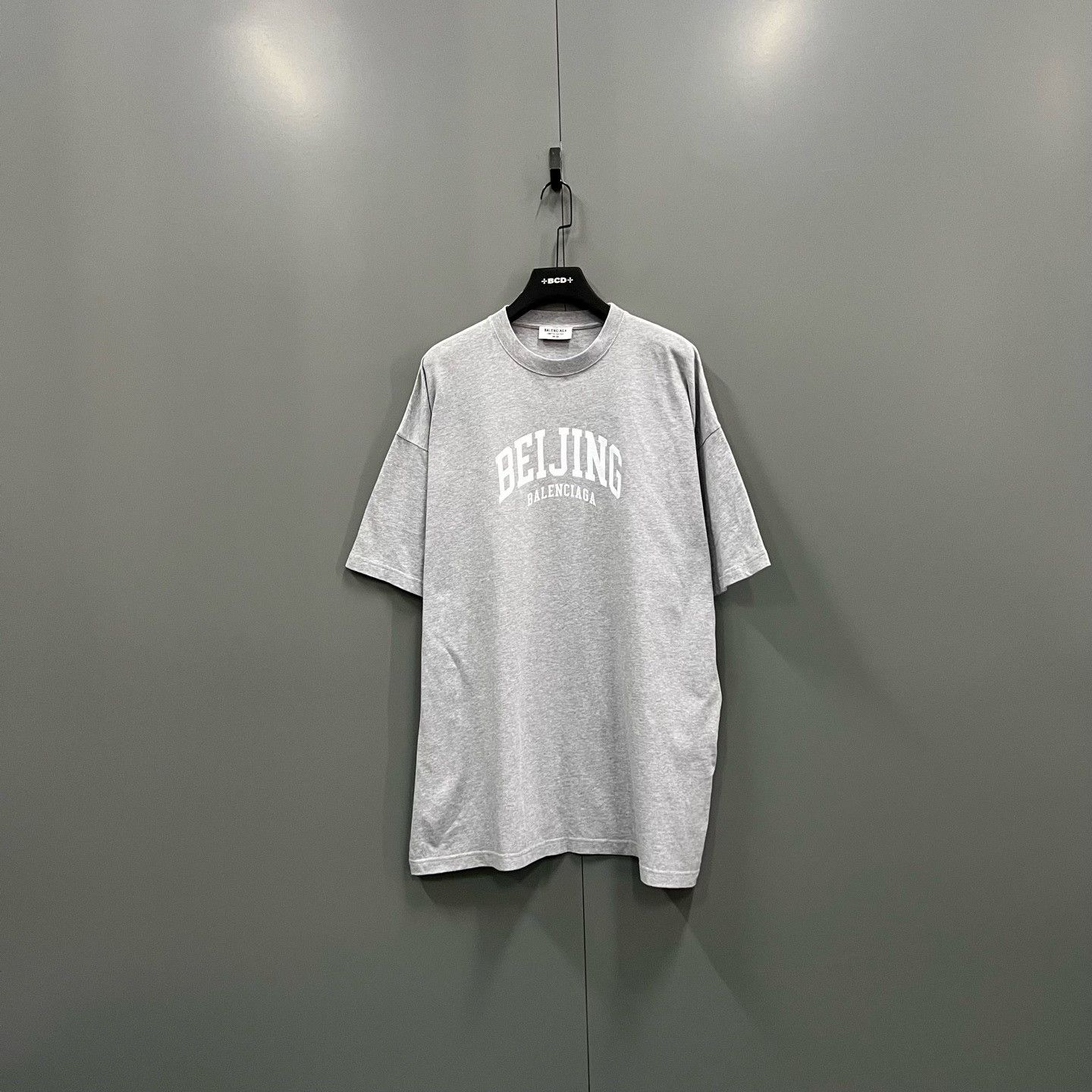 Balenciaga Balenciaga Beijing Logo T-Shirt US L Size US L / EU 52-54 / 3 - 2 Thumbnail