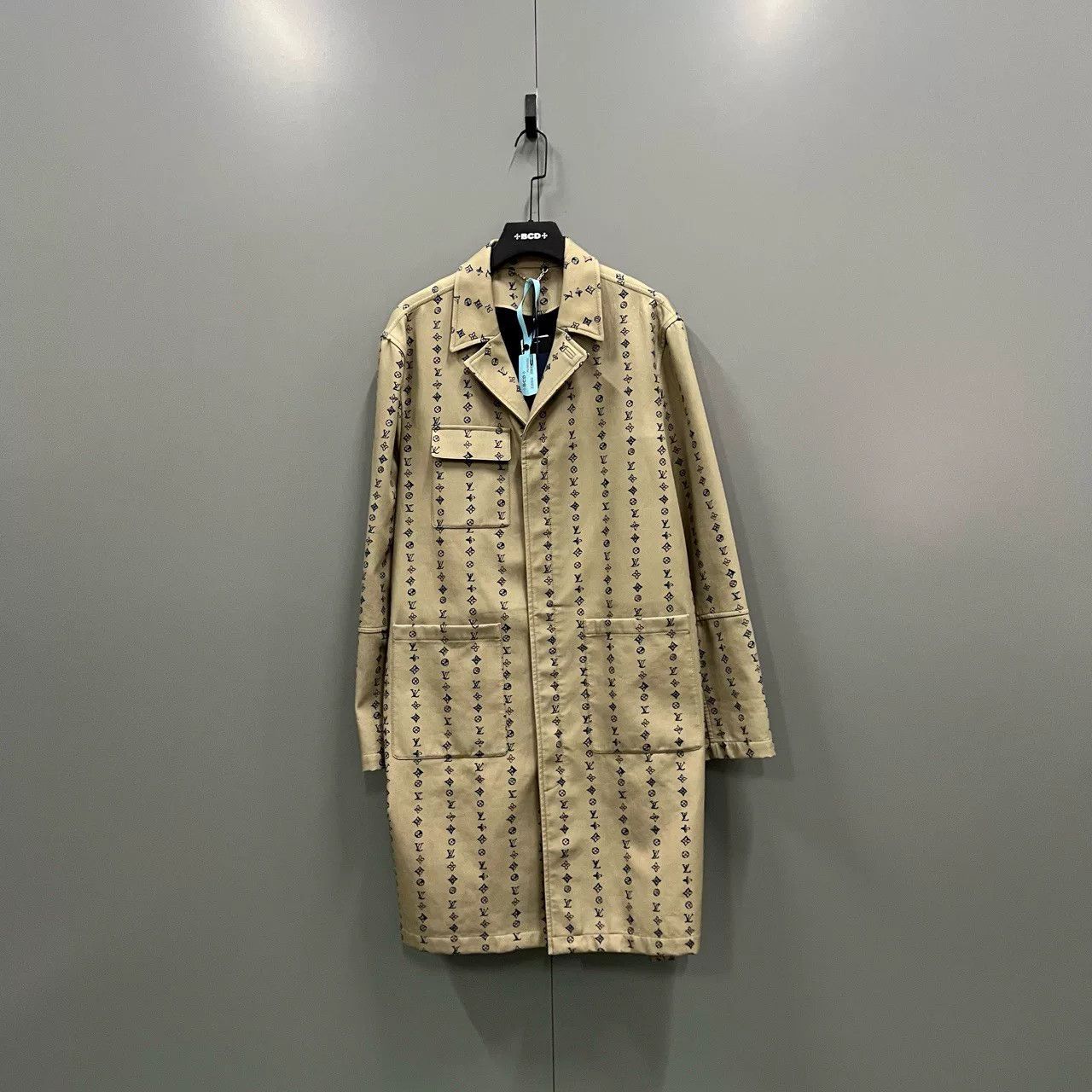 Louis Vuitton Louis Vuitton Monogram Cotton Coat Size 52 Size US L / EU 52-54 / 3 - 2 Thumbnail